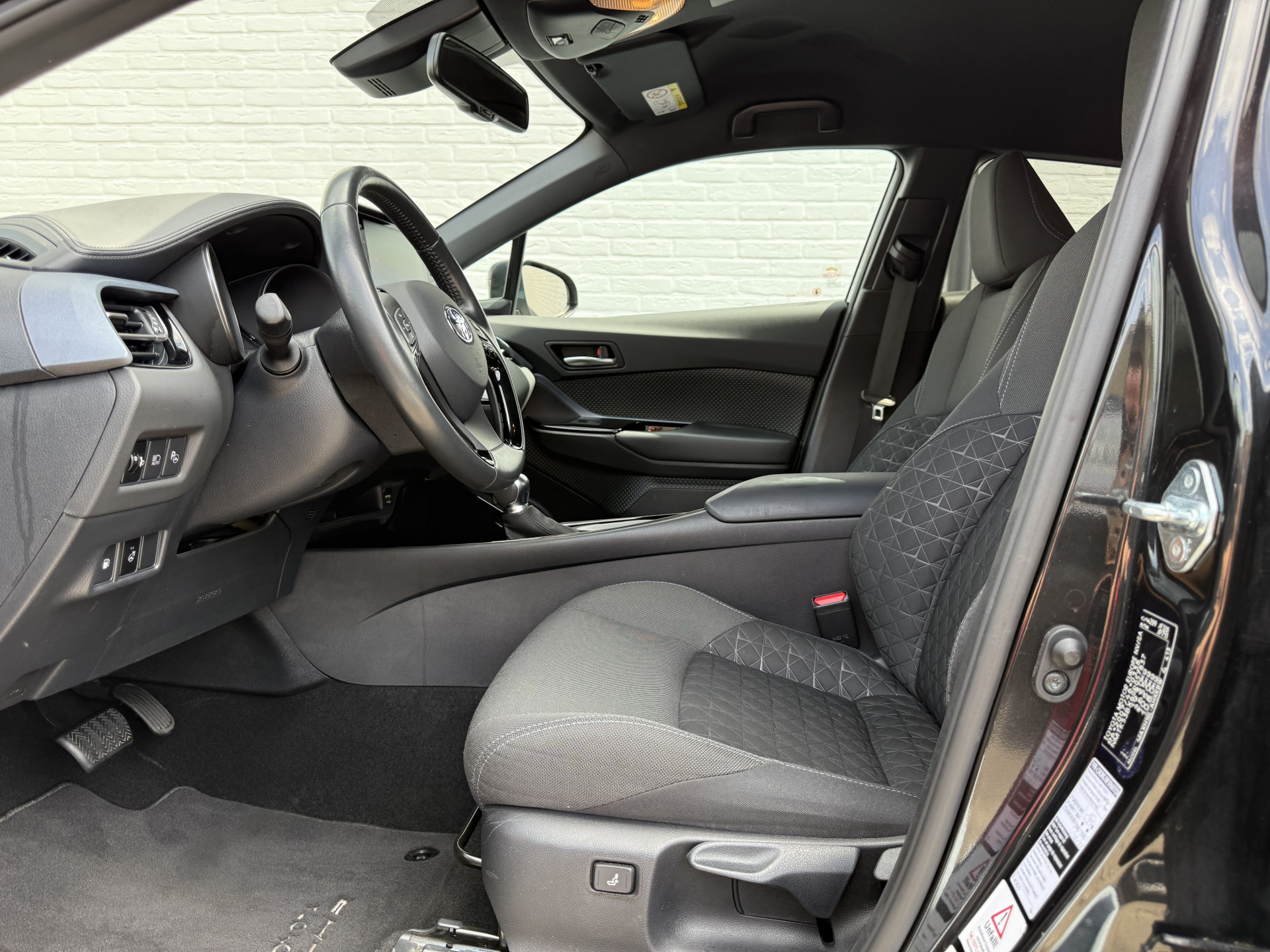 Foto van Toyota C-hr