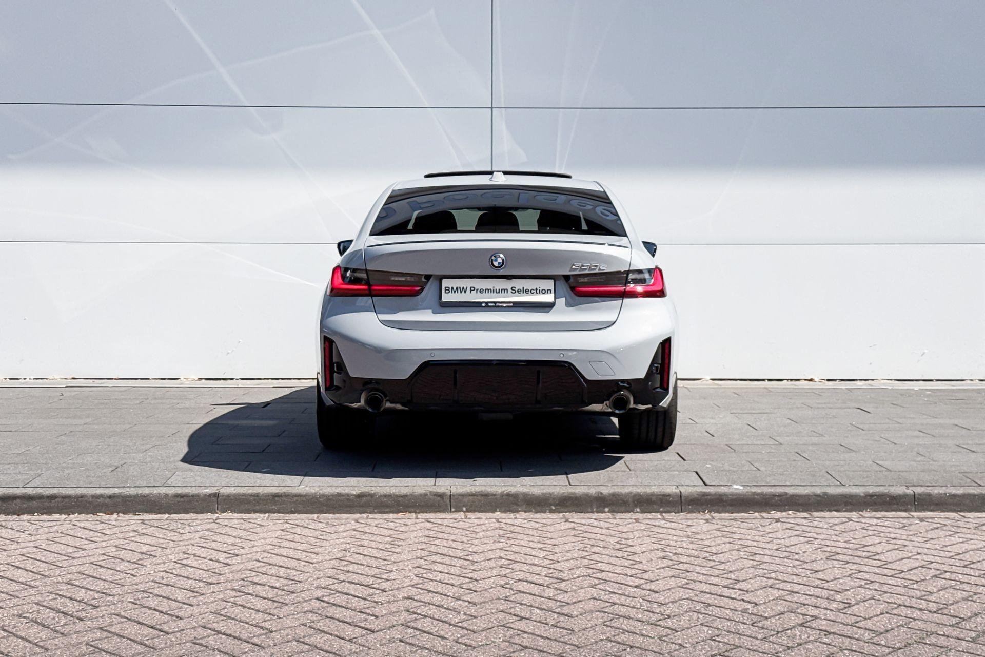 Foto van BMW 330e