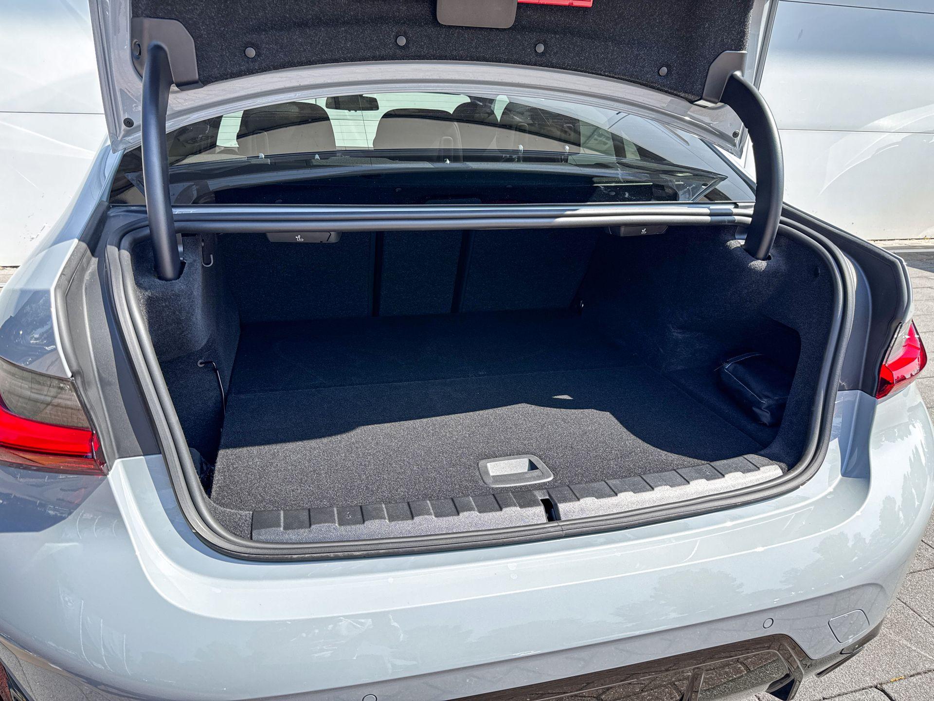 Foto van BMW 330e