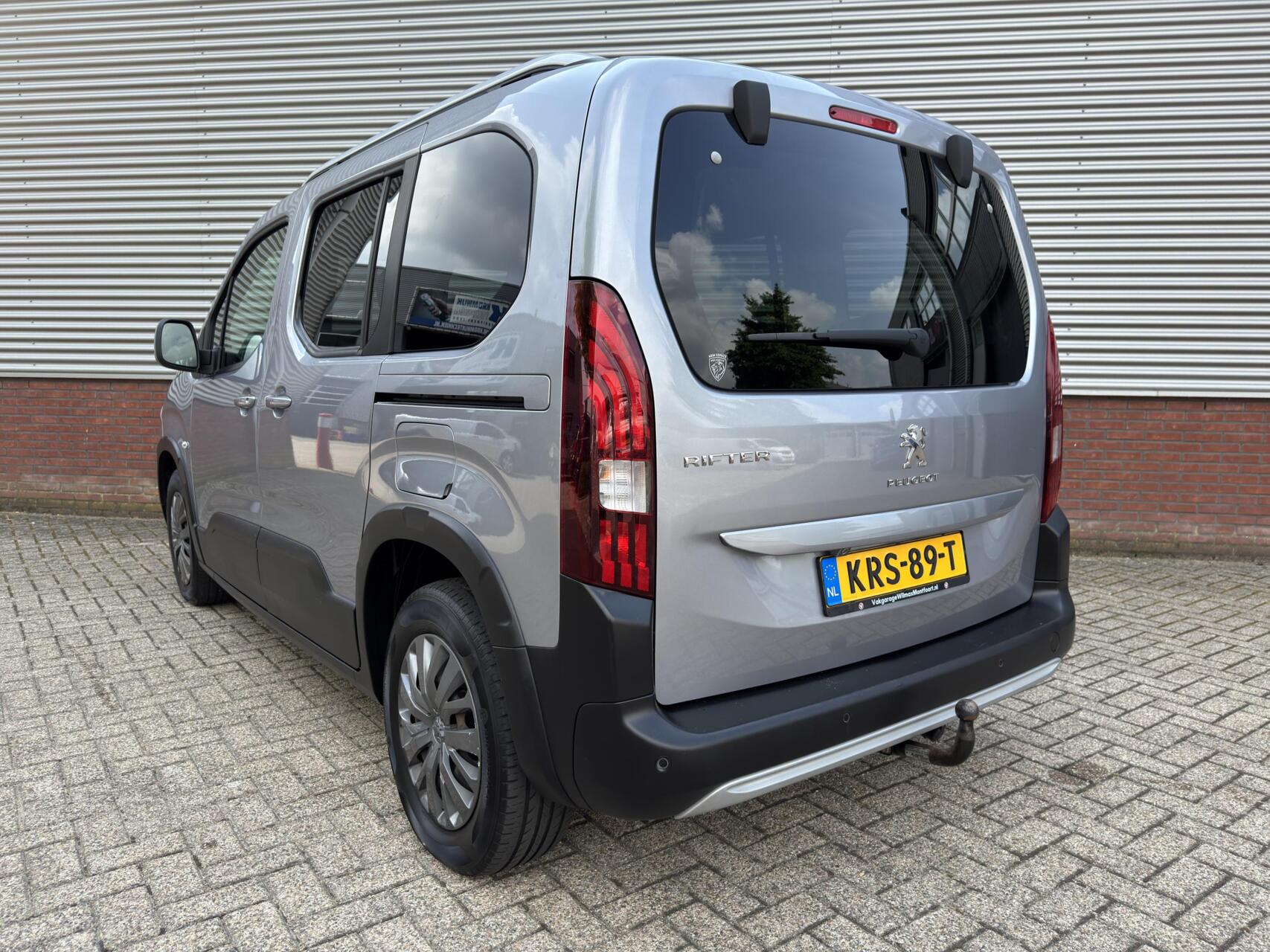 Foto van Peugeot Rifter