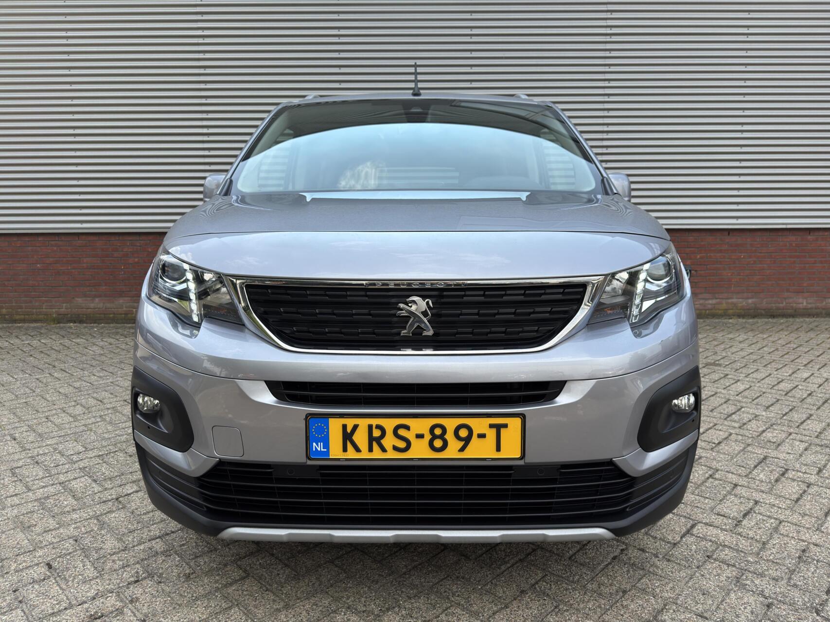 Foto van Peugeot Rifter
