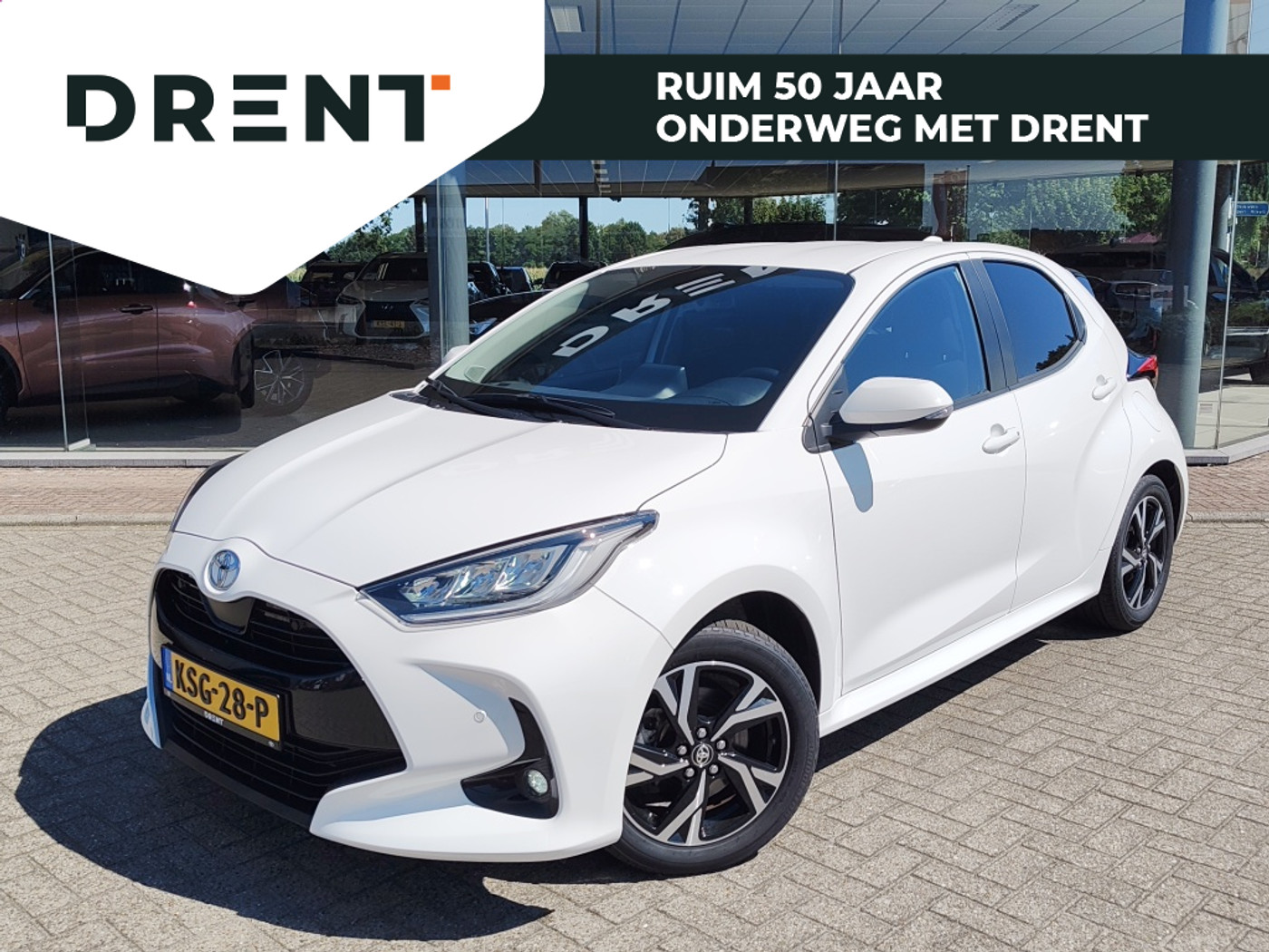 Toyota Yaris 1.5 Hybrid 115 Dynamic | Sensoren v/a | Stuur & Stoelverwarming 2024 - voorkant