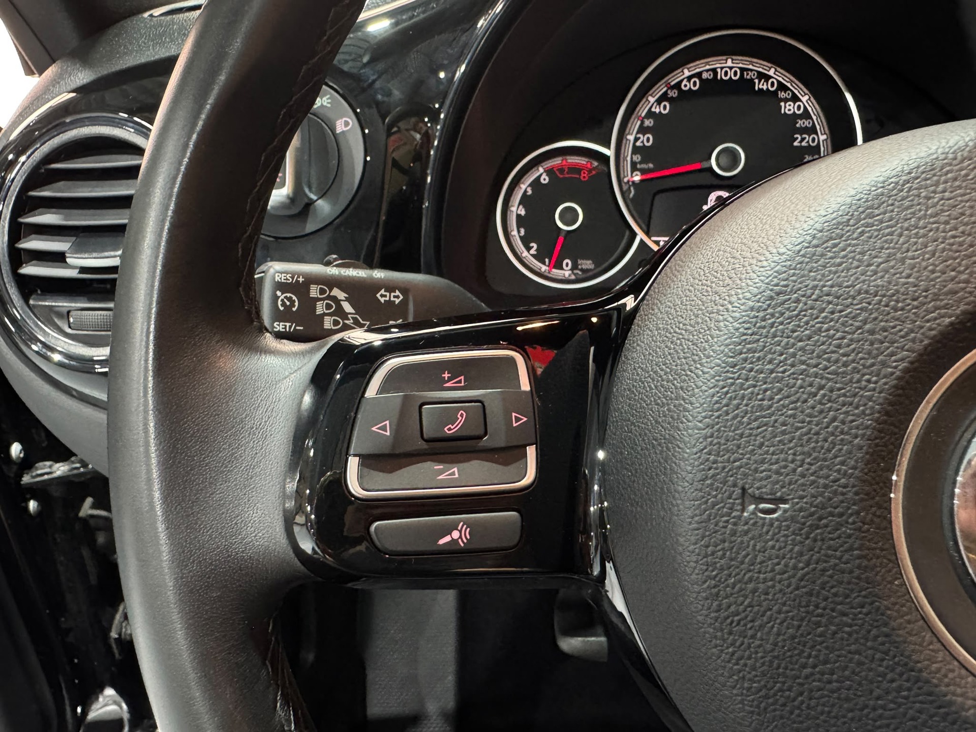 Foto van Volkswagen Beetle Cabriolet
