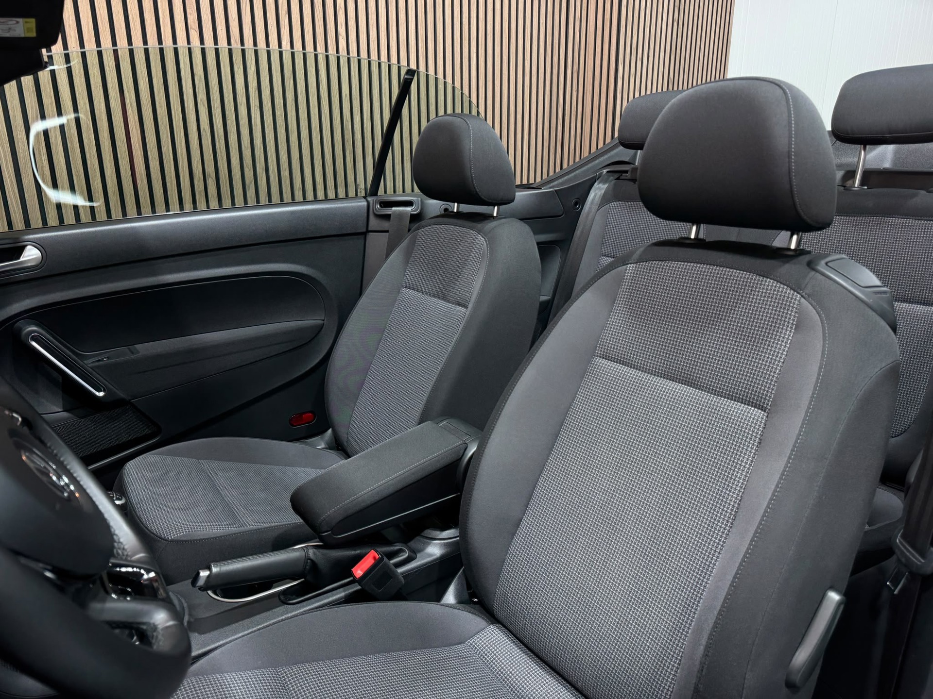 Foto van Volkswagen Beetle Cabriolet