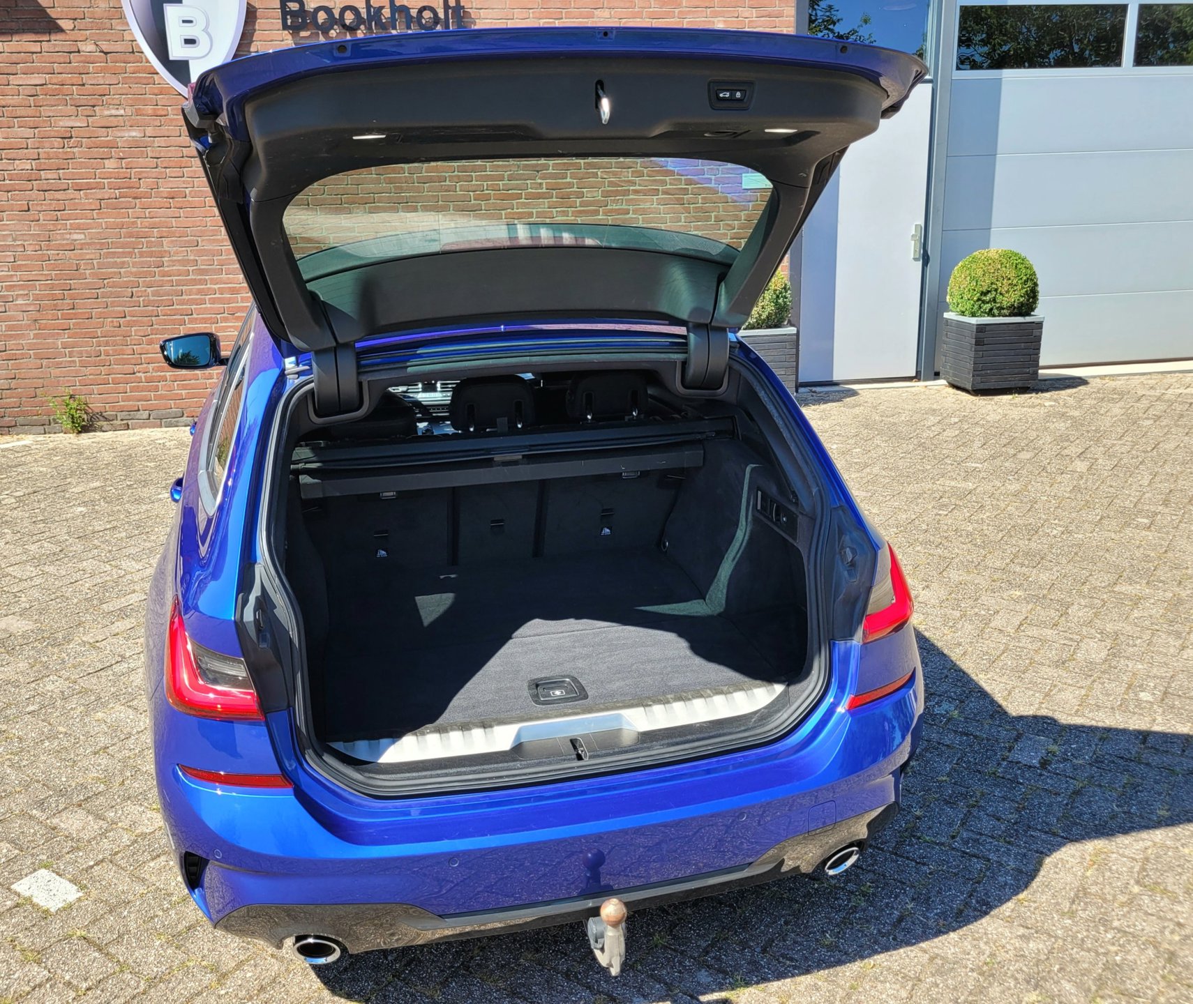 Foto van BMW 330e