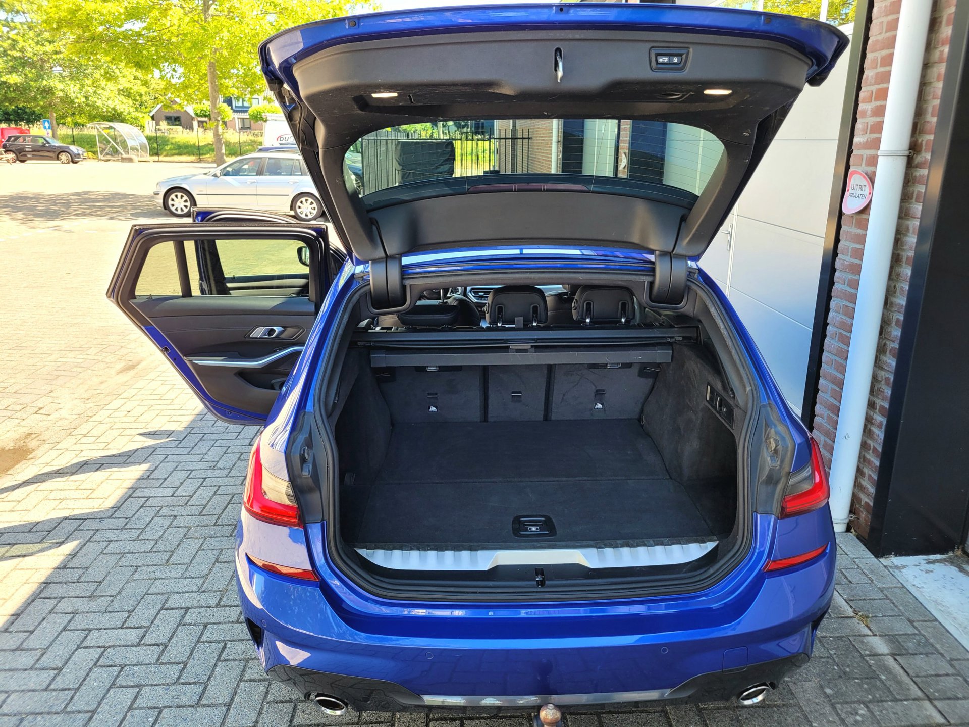 Foto van BMW 330e