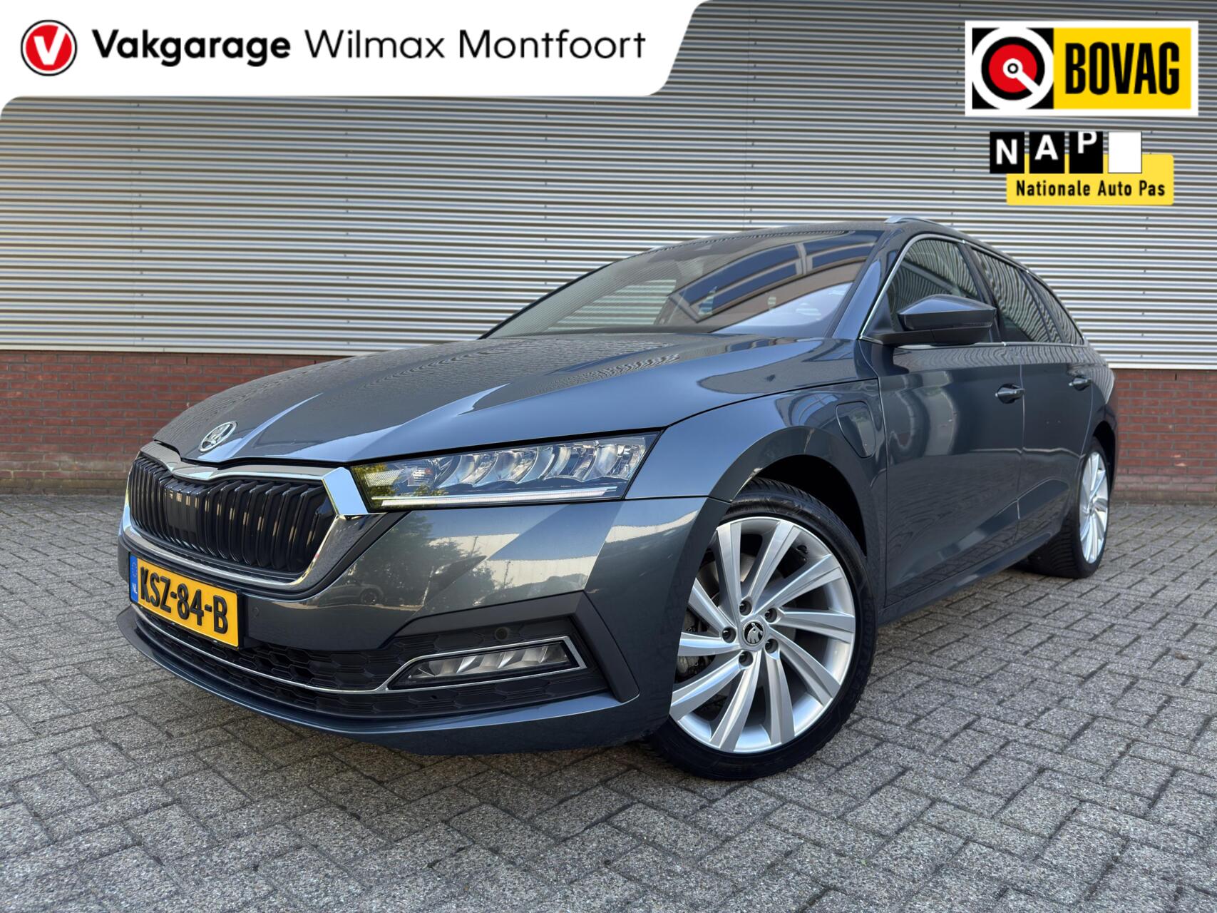 Skoda Octavia Combi 1.4 TSI iV PHEV Business Edition Plus|ACC|Head-up|Keyless|Afn.Trekhaak|Camera|Stoel+Stuurverwarming| 2021 - voorkant