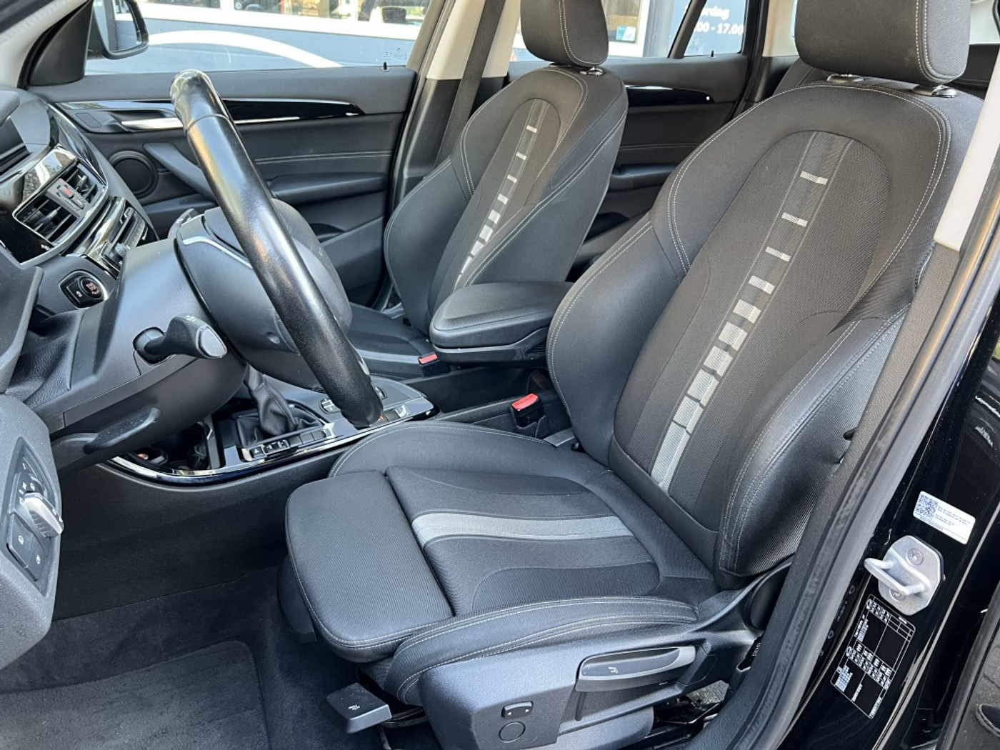 Foto van BMW X1 Sdrive18d
