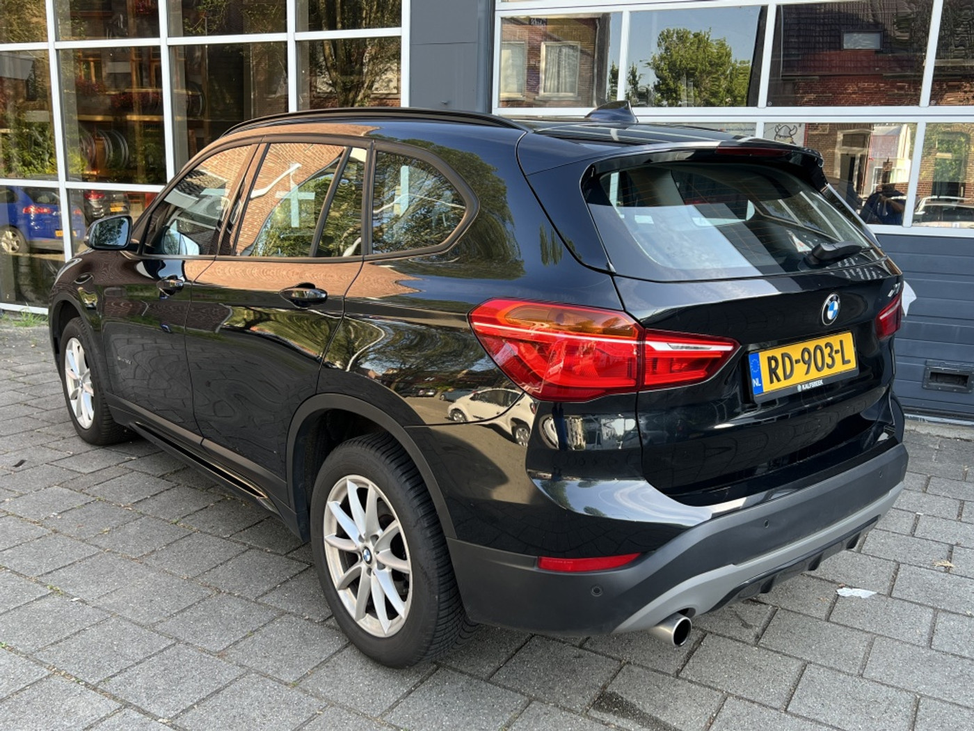 Foto van BMW X1 Sdrive18d