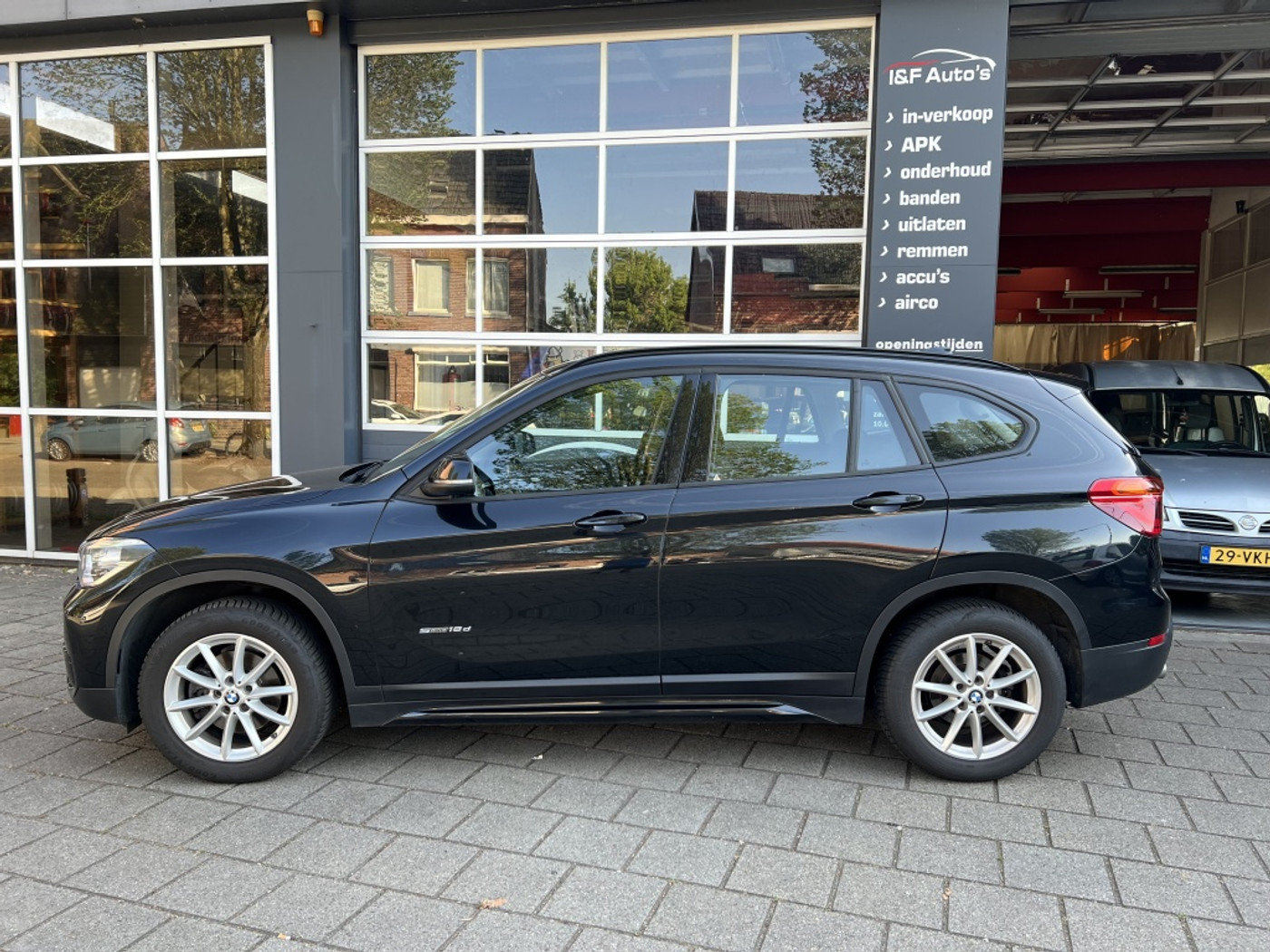 Foto van BMW X1 Sdrive18d