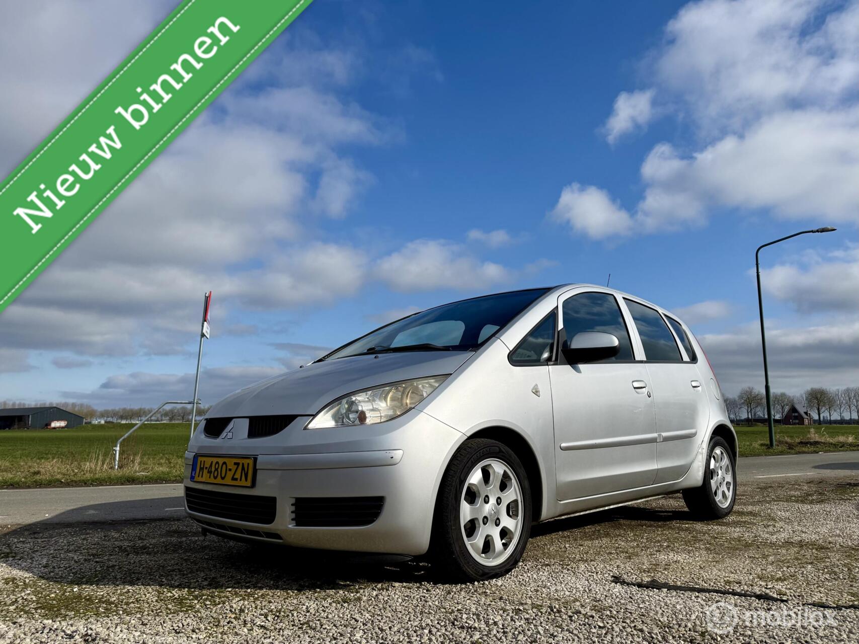 Mitsubishi Mitsubishi Colt 1.3 Inform, BJ 2007, Nette Auto, Airco 2007 - voorkant