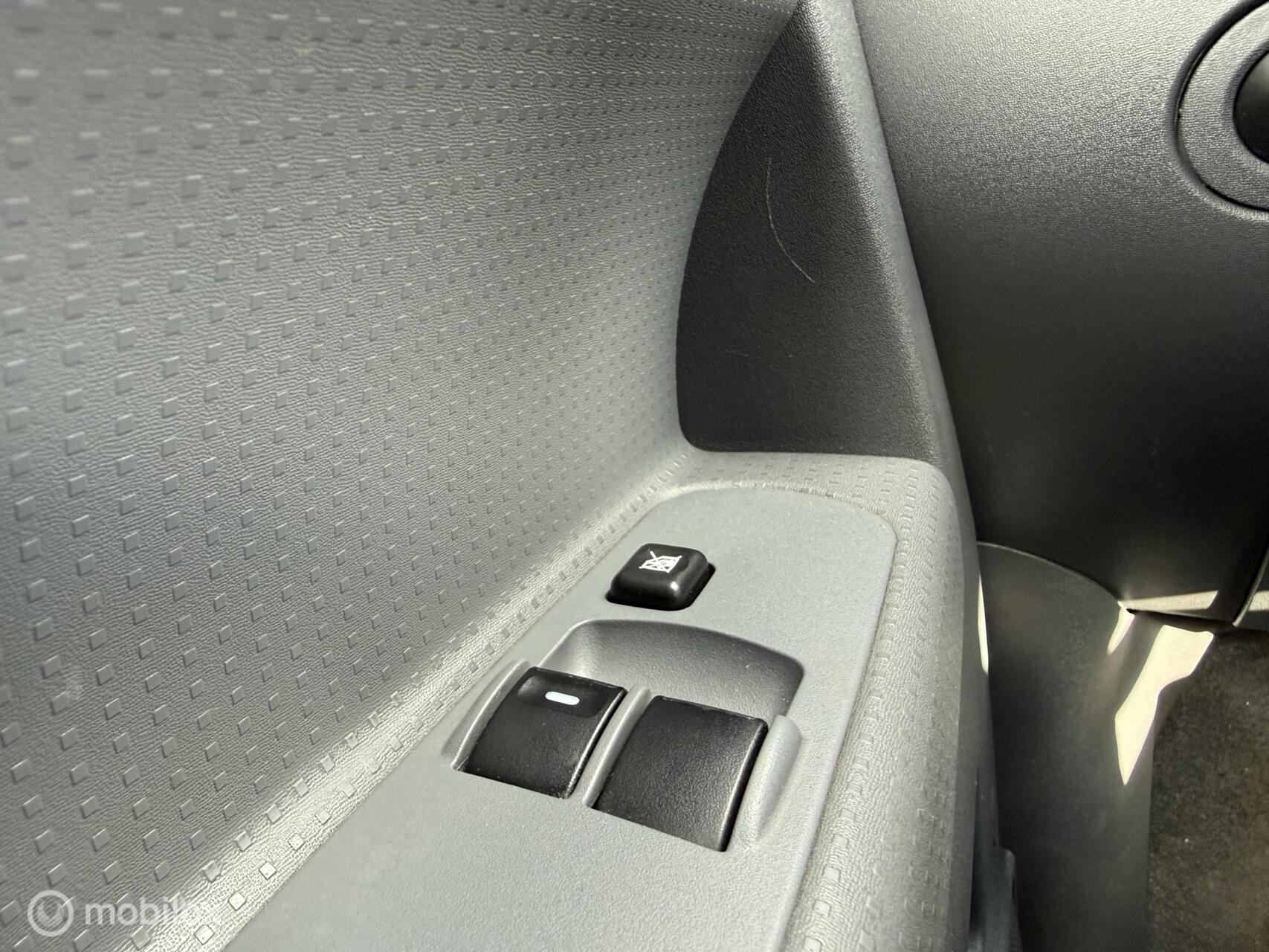 Foto van Mitsubishi Mitsubishi Colt
