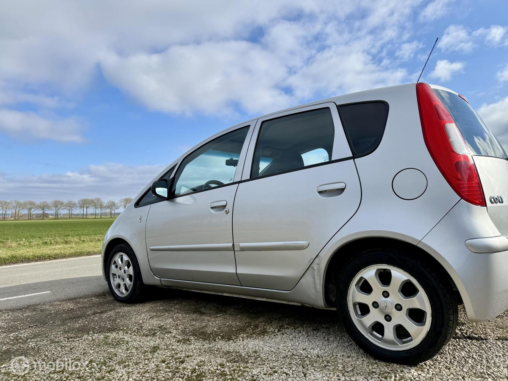 Foto van Mitsubishi Mitsubishi Colt