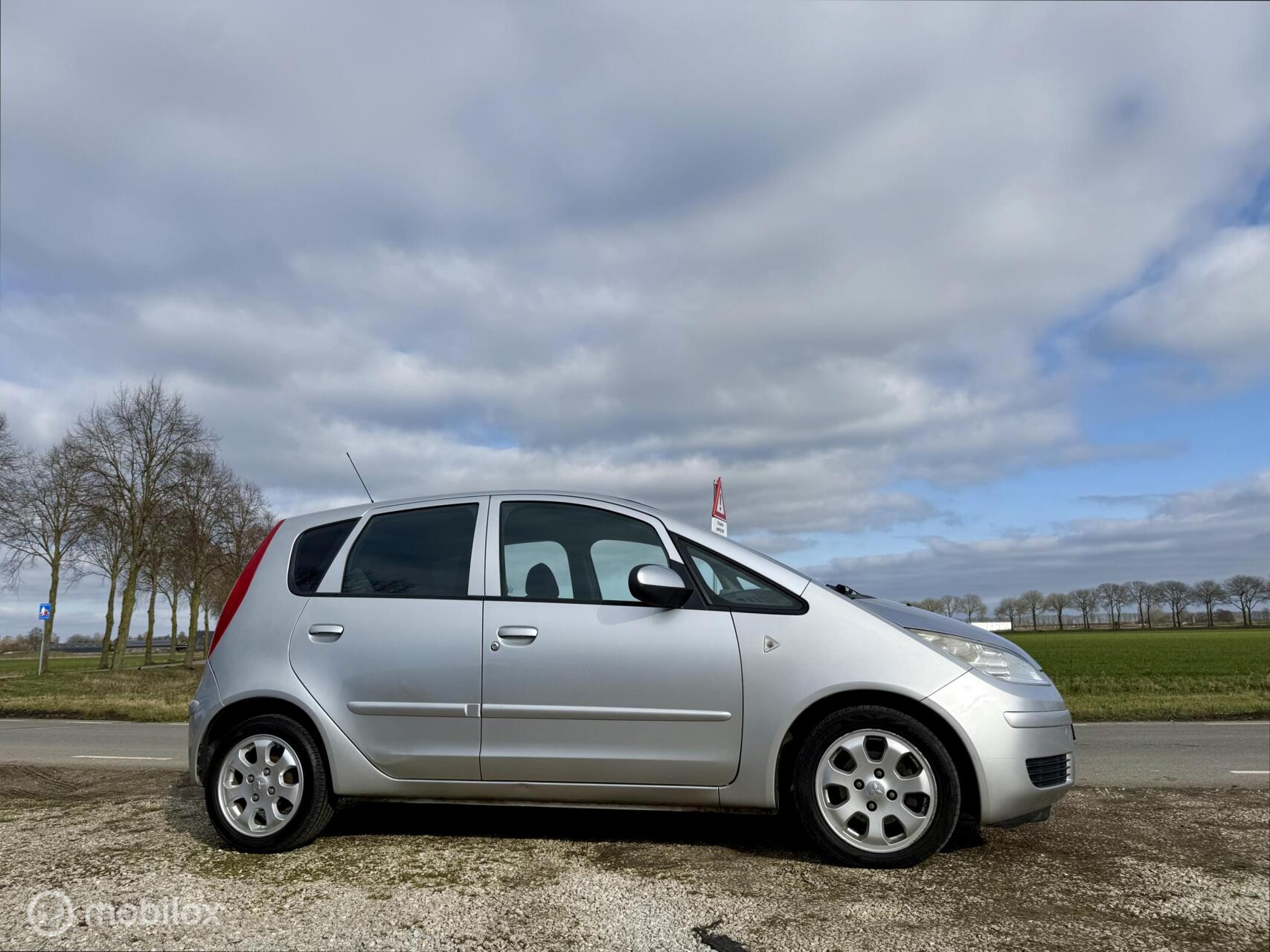 Foto van Mitsubishi Mitsubishi Colt