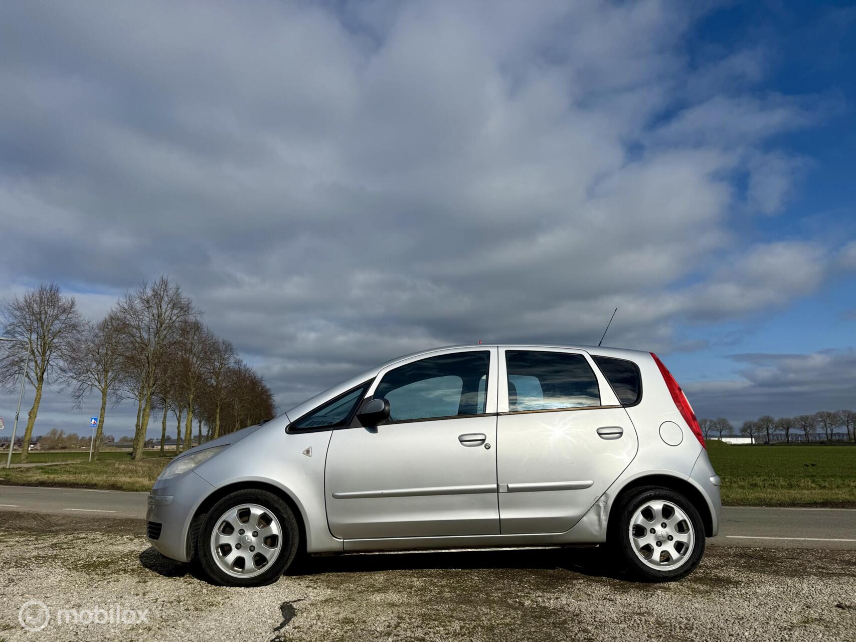 Foto van Mitsubishi Mitsubishi Colt