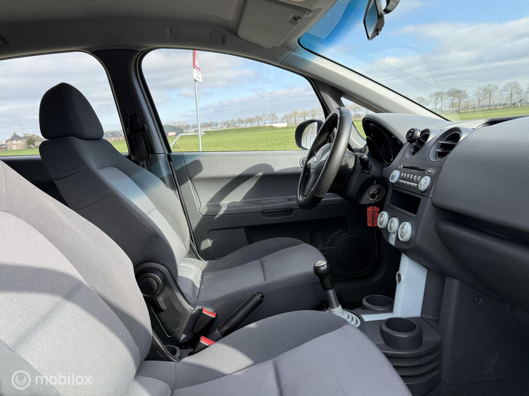 Foto van Mitsubishi Mitsubishi Colt
