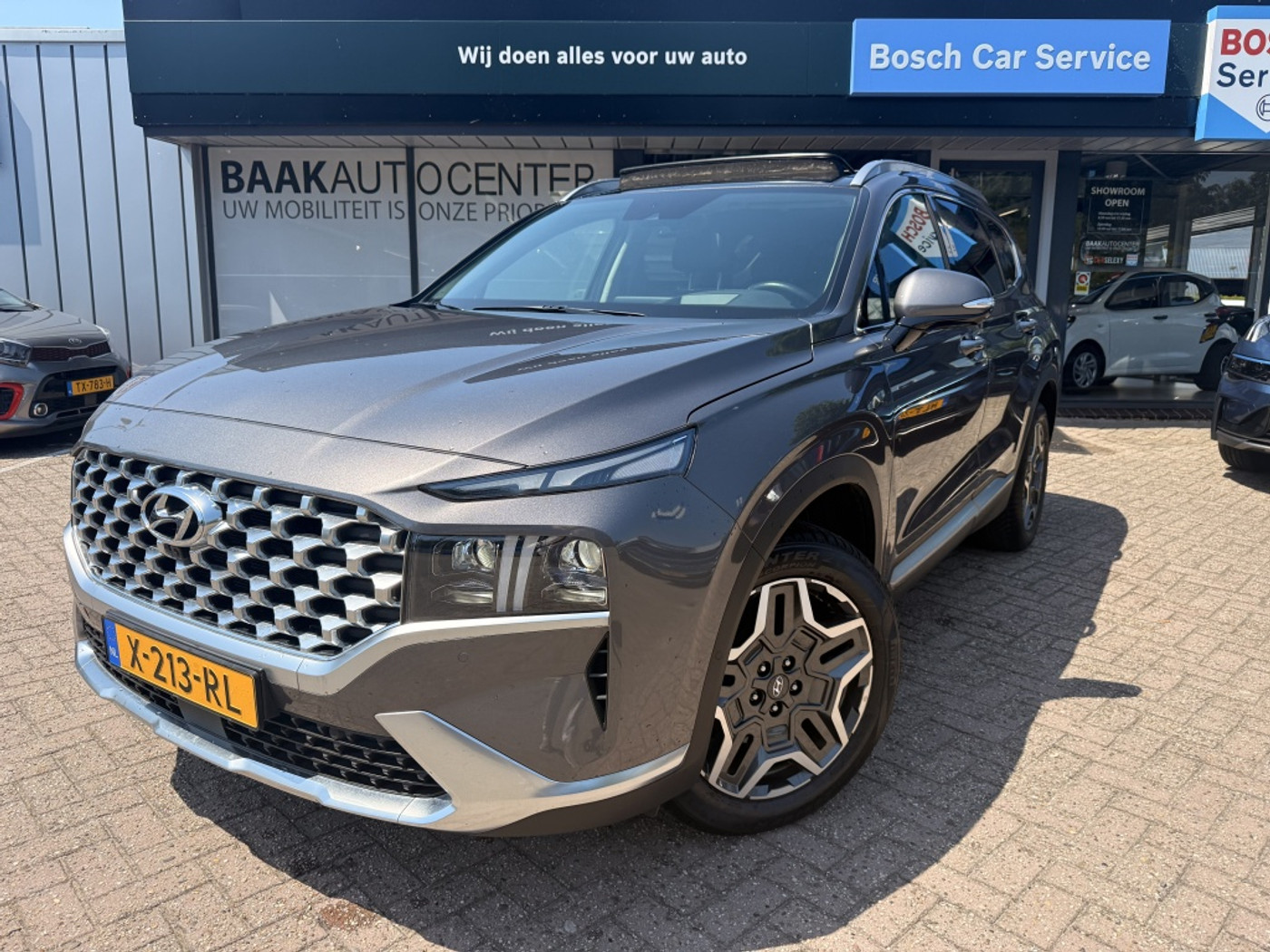 Hyundai Santa Fe 1.6 T-GDI PHEV Premium Sky 7p | Pano | 360 | Leer 2024 - voorkant