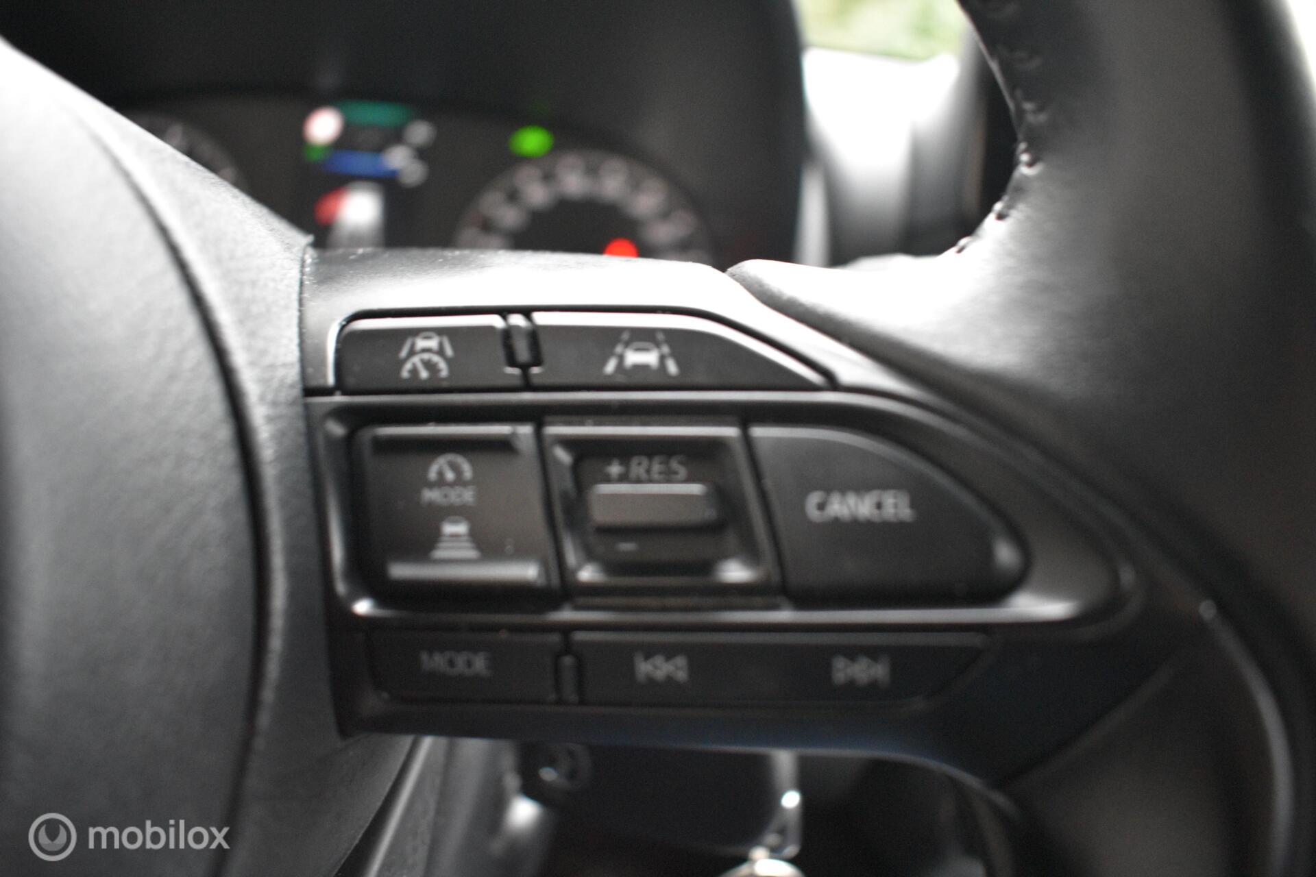 Foto van Mazda Mazda2 Hybrid