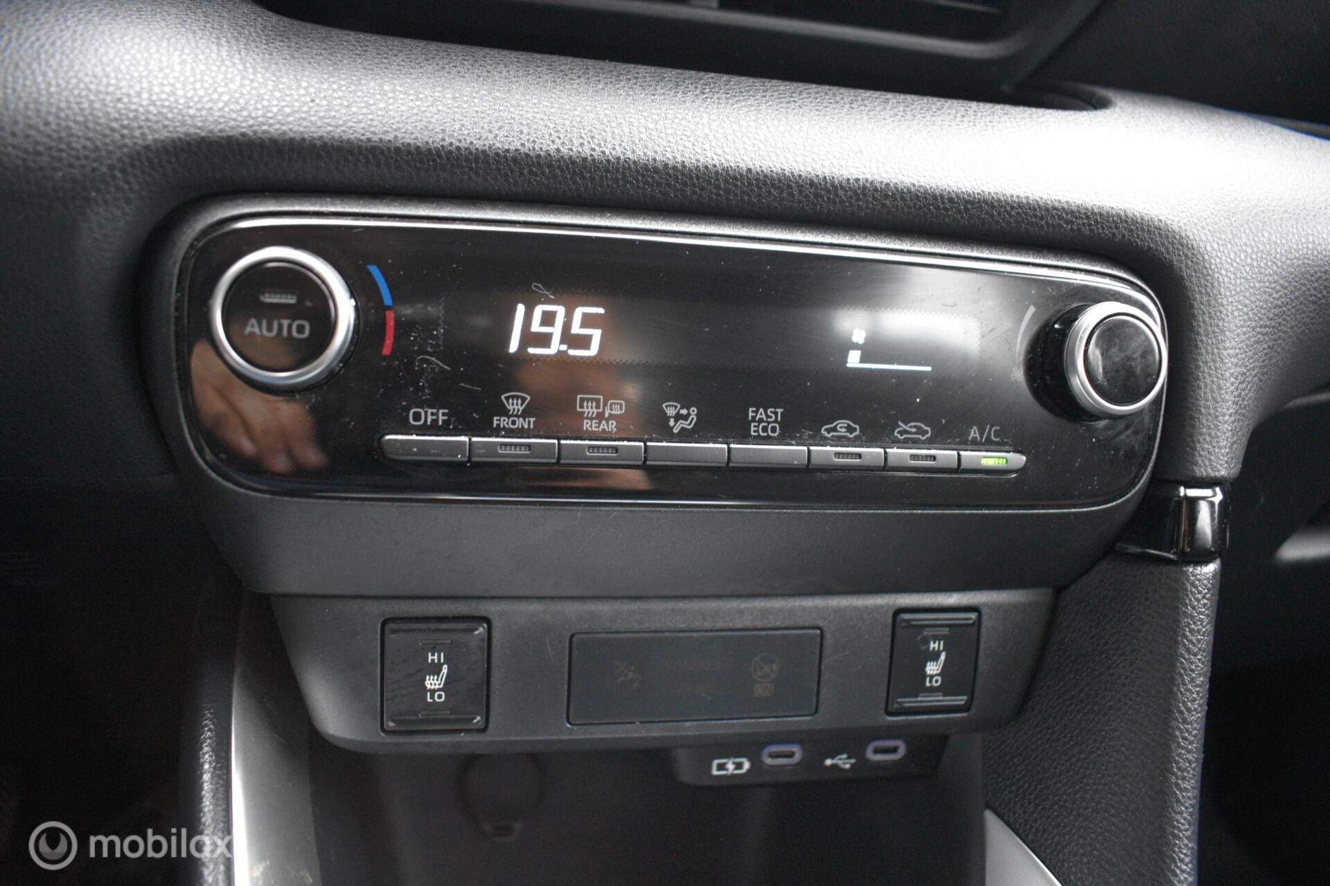 Foto van Mazda Mazda2 Hybrid