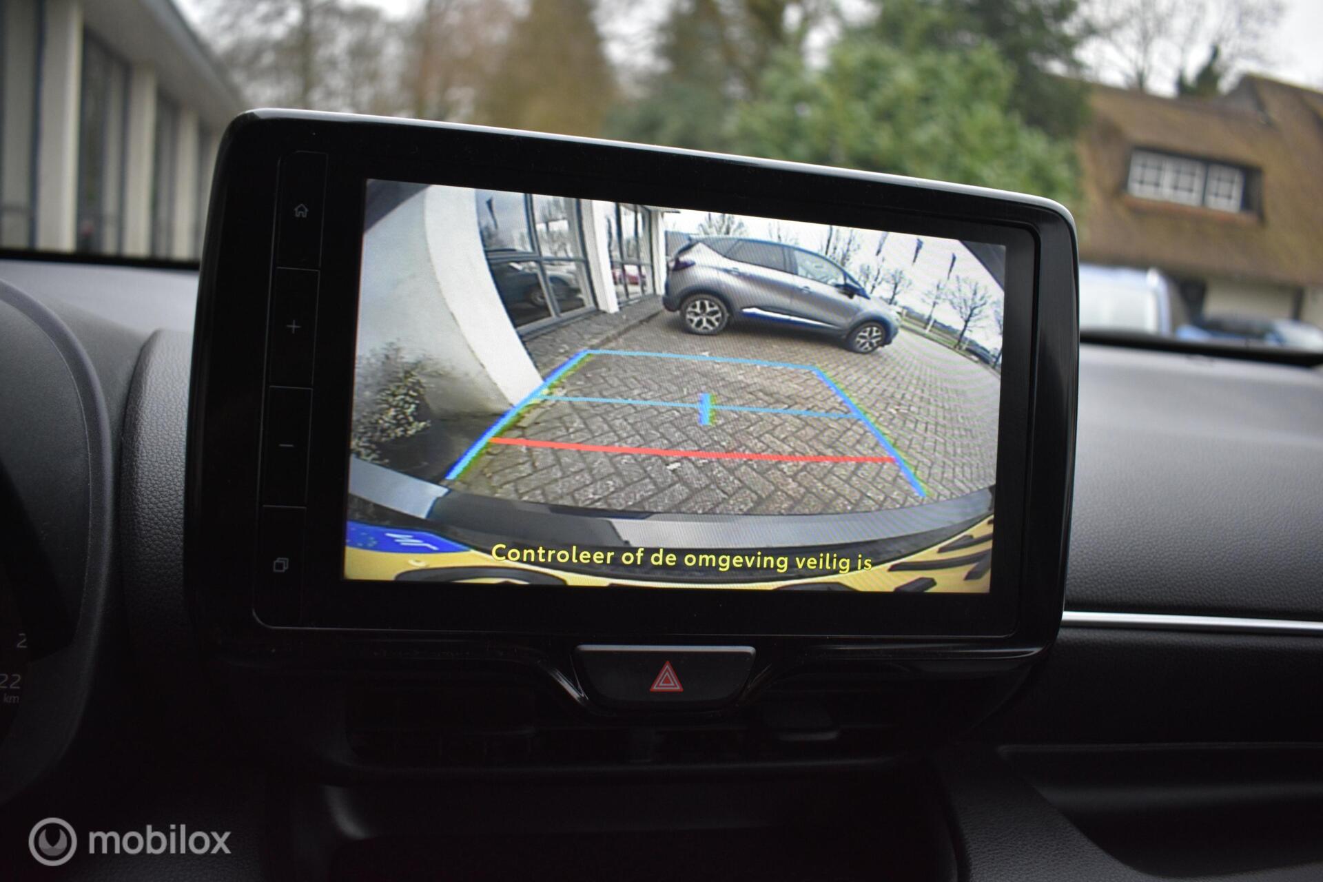 Foto van Mazda Mazda2 Hybrid