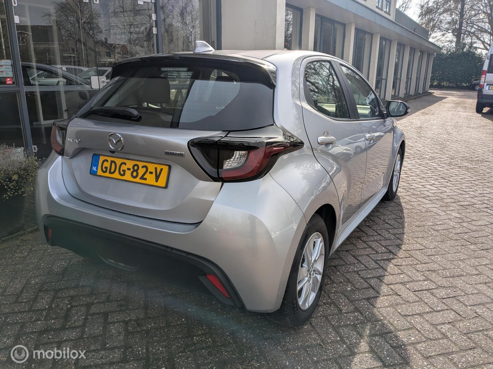 Foto van Mazda Mazda2 Hybrid