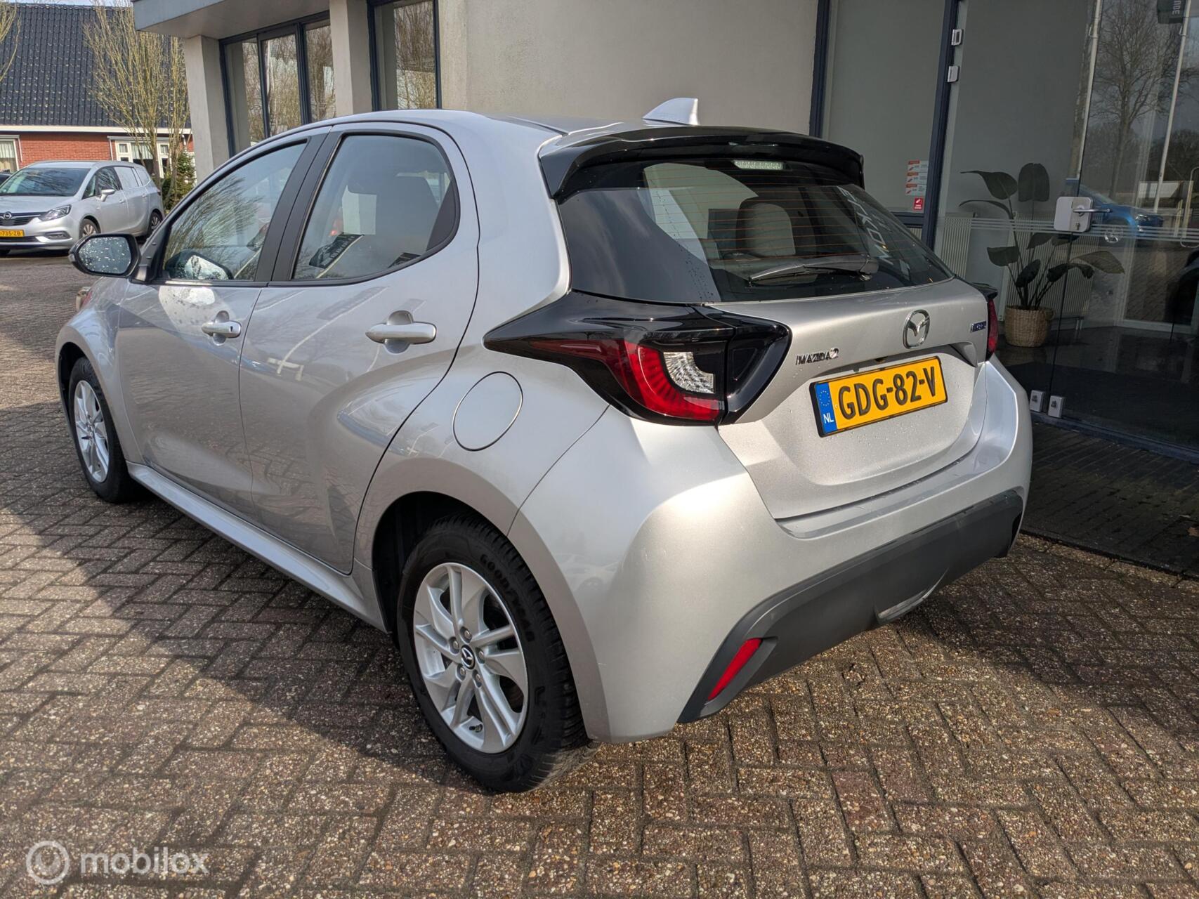 Foto van Mazda Mazda2 Hybrid