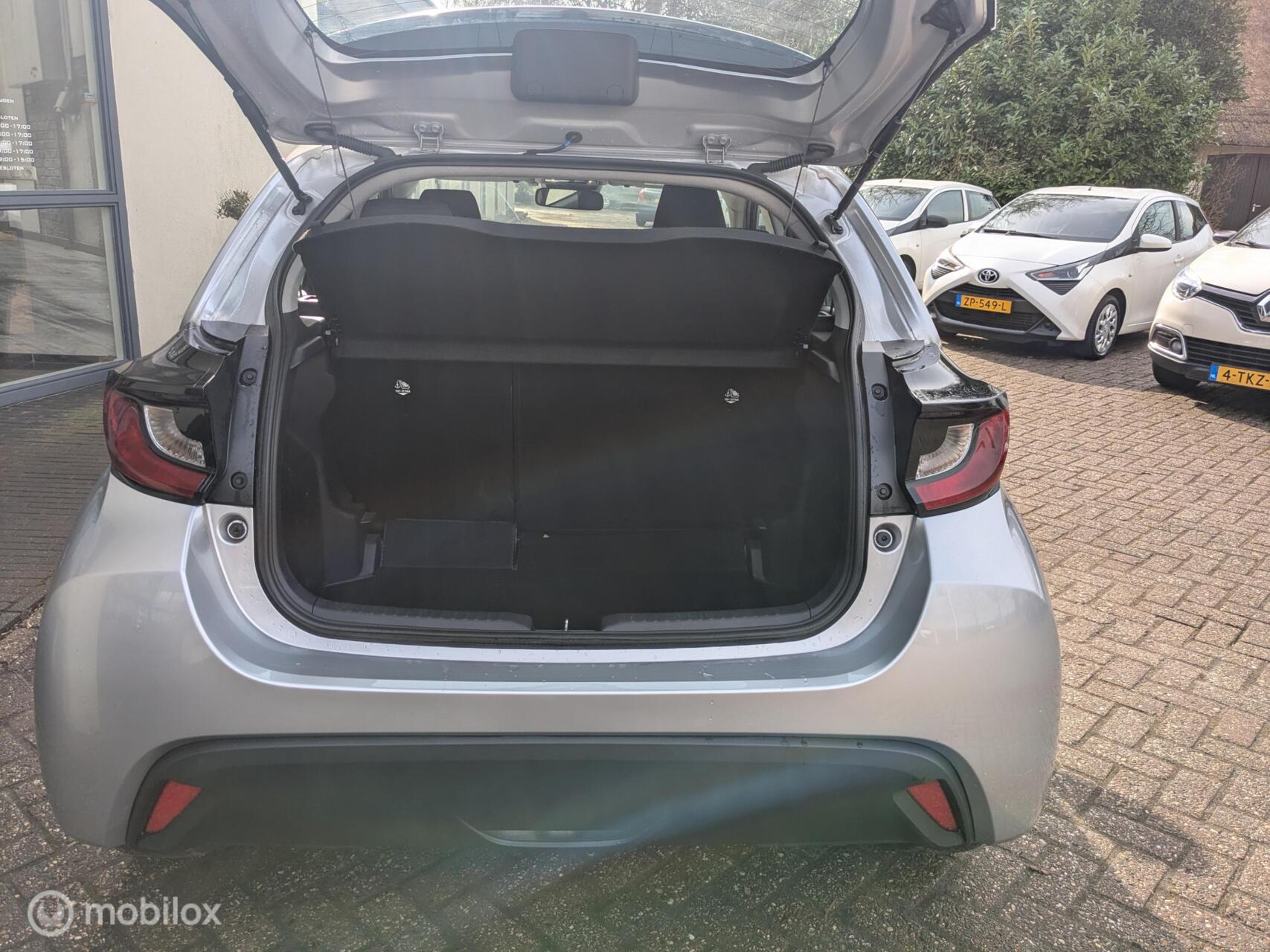 Foto van Mazda Mazda2 Hybrid