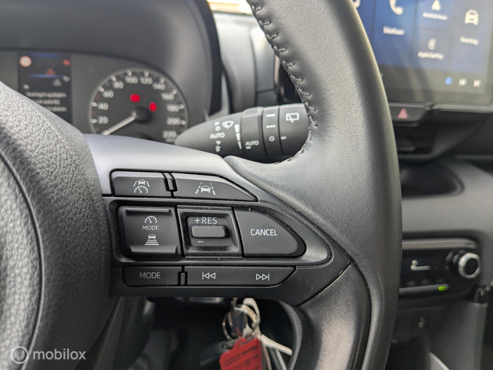 Foto van Mazda Mazda2 Hybrid