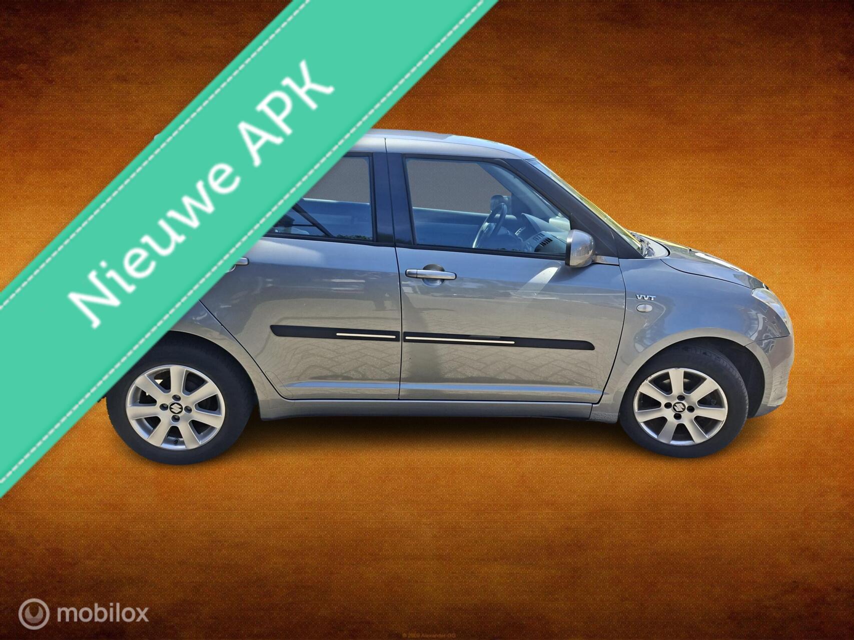 Suzuki Swift 1.3 Xpression incl nieuw APK 2010 - voorkant