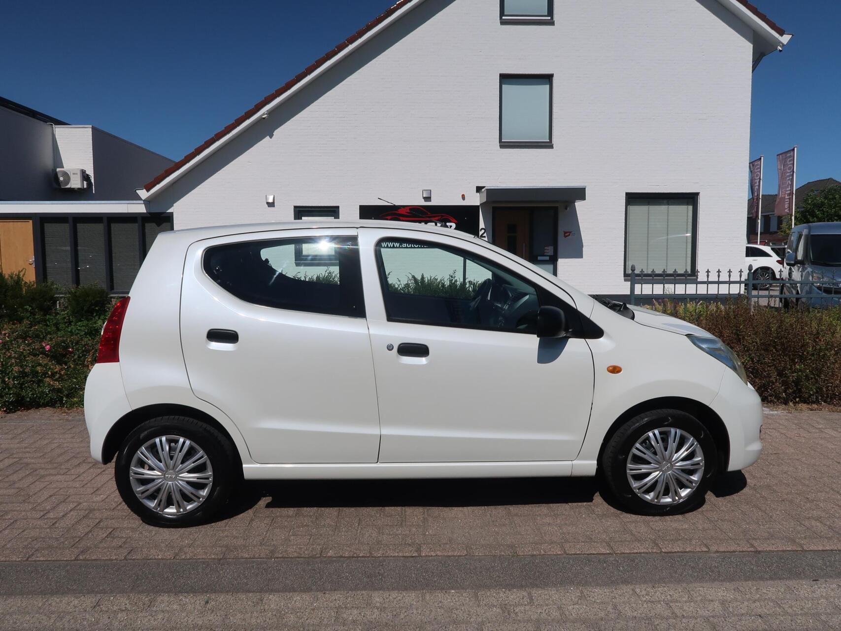 Foto van Suzuki Alto