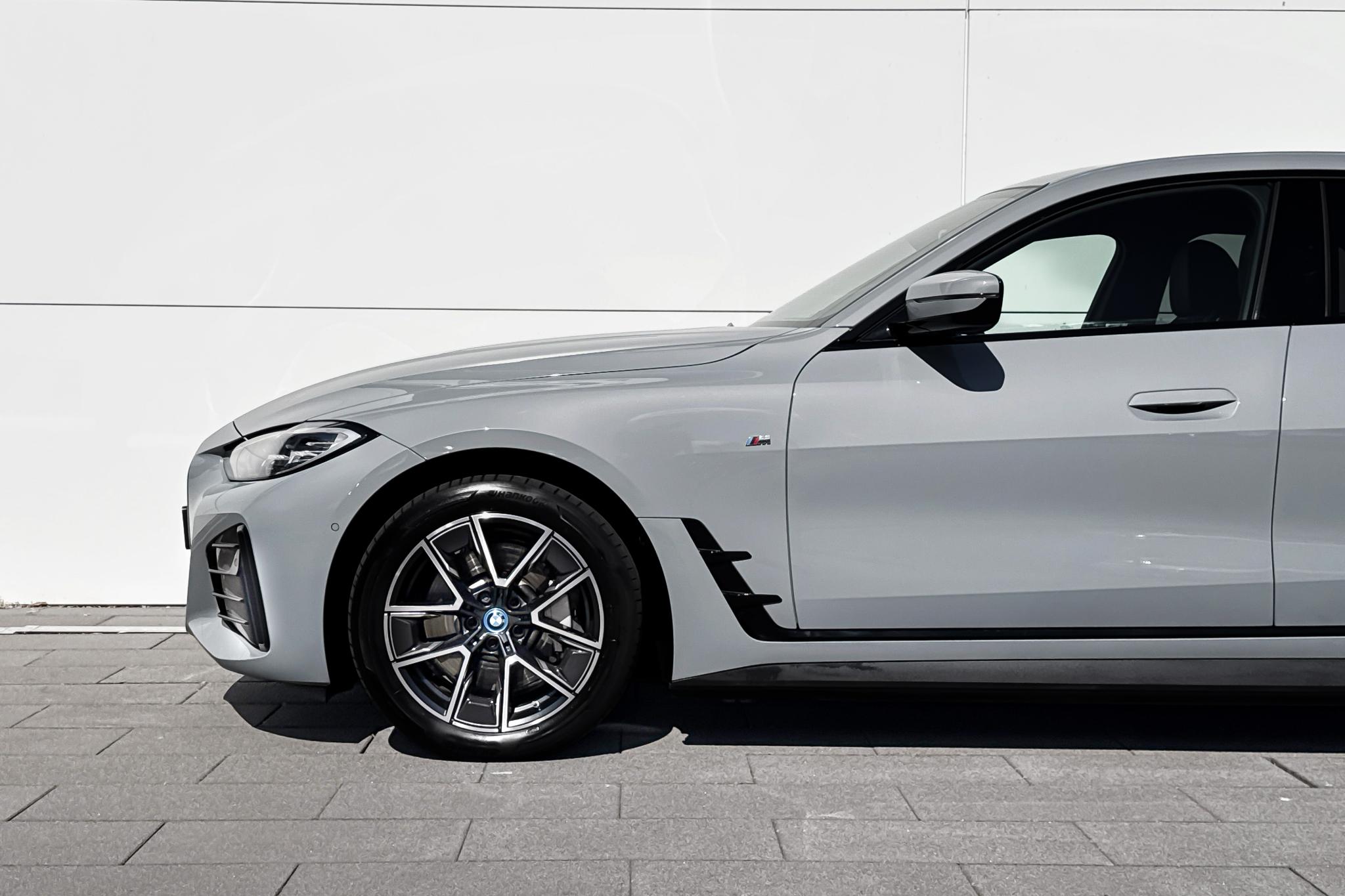 Foto van BMW I4 Edrive35