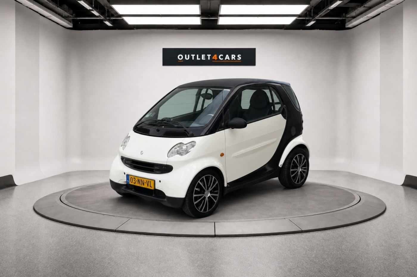 Smart City-coupé smart & pure * Semi Automaat * Elekt ramen * 2004 - voorkant