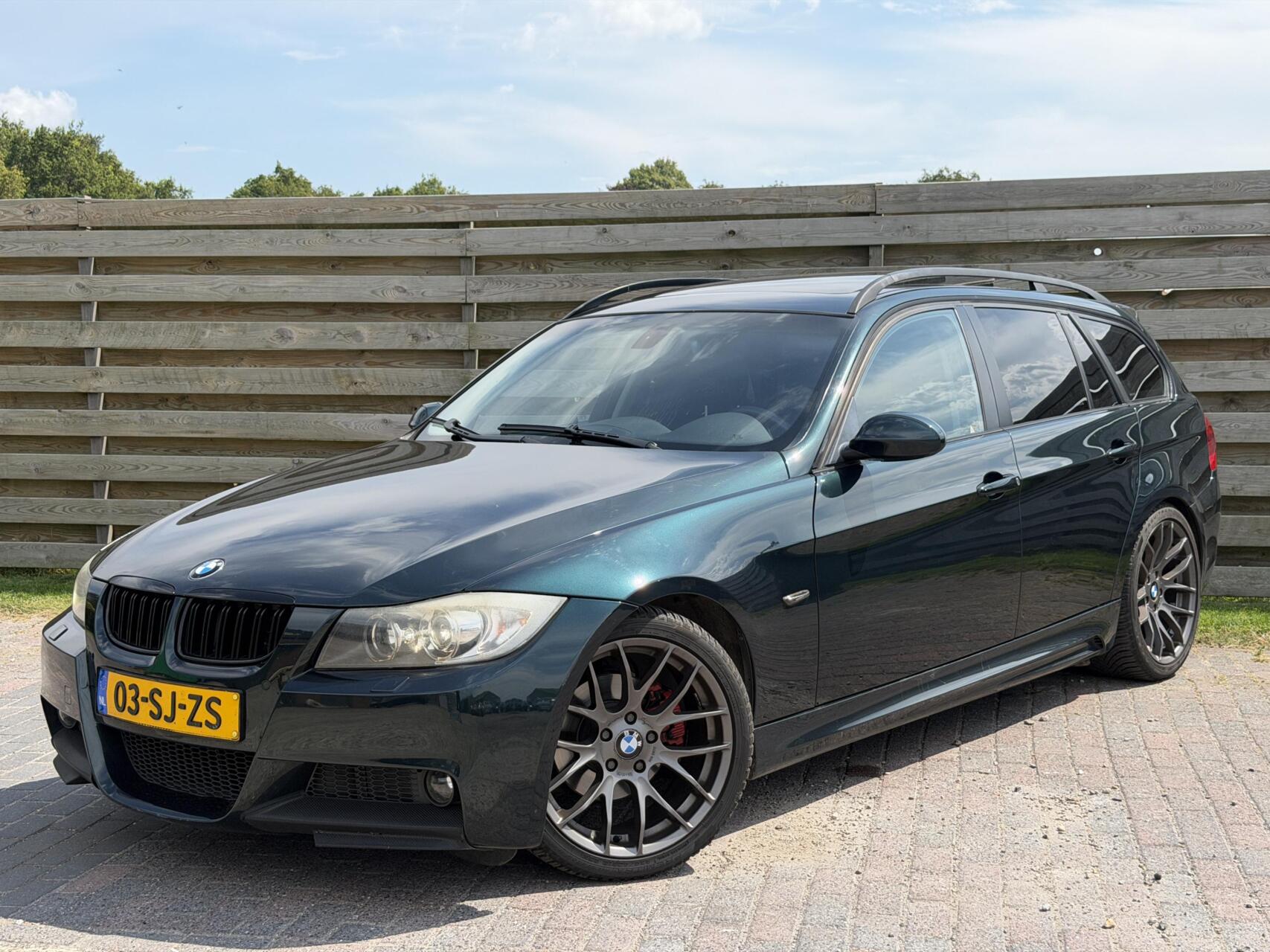 BMW 3er Reihe 325i M-sport Pano Automaat Cruise 2006 - voorkant