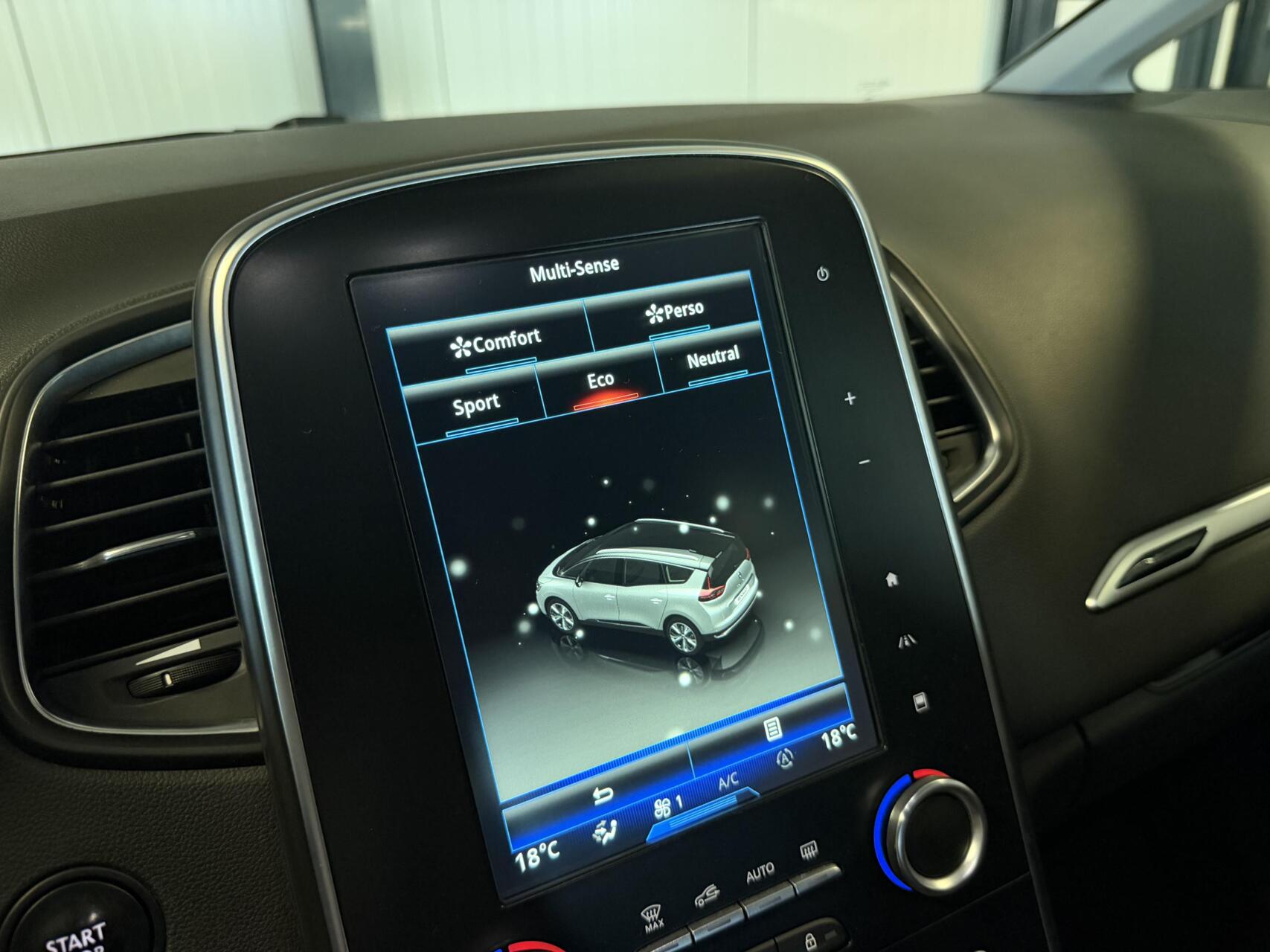 Foto van Renault Scenic