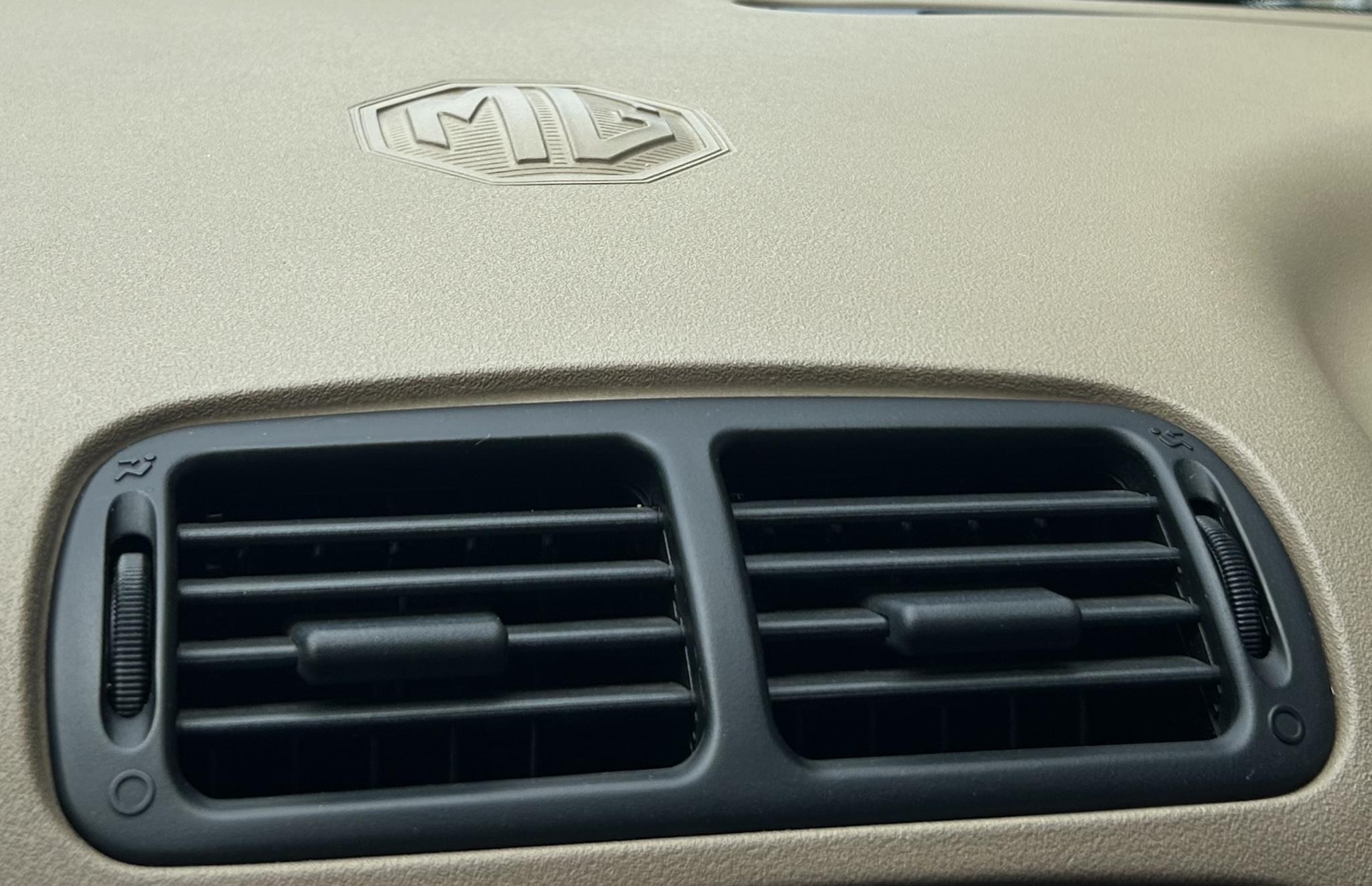Foto van MG MGF