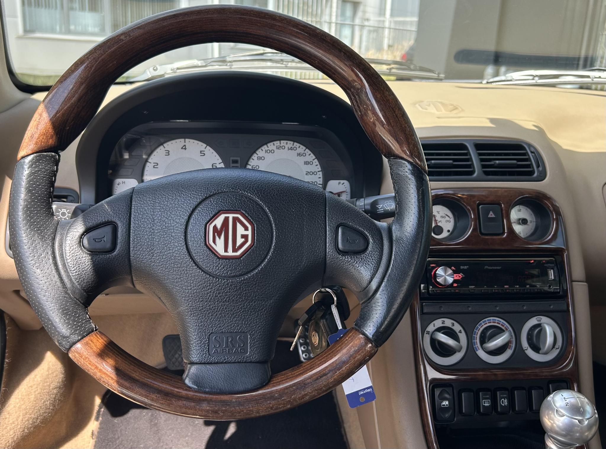 Foto van MG MGF