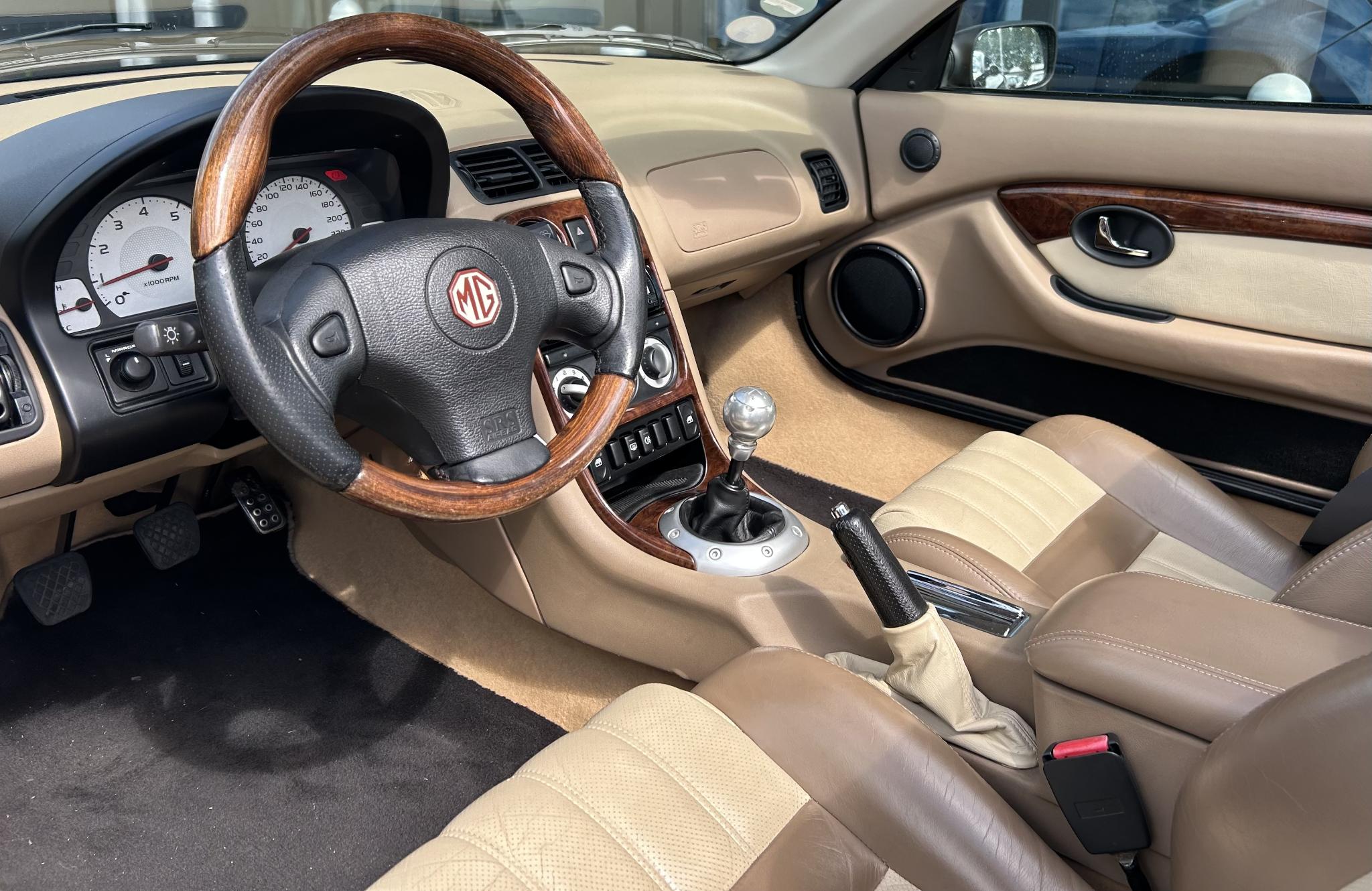 Foto van MG MGF