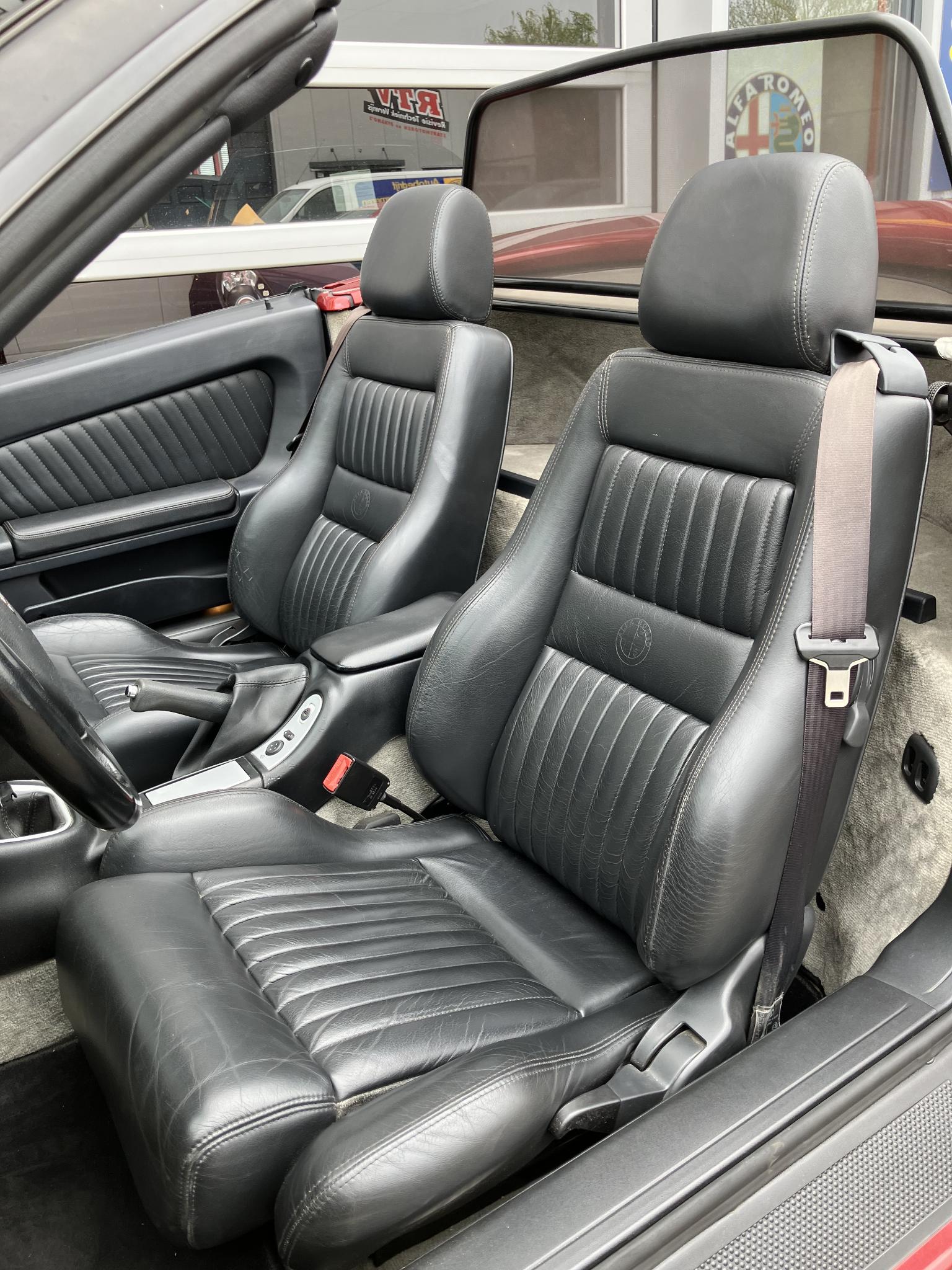 Foto van Alfa Romeo ( Alfa Romeo Spider )