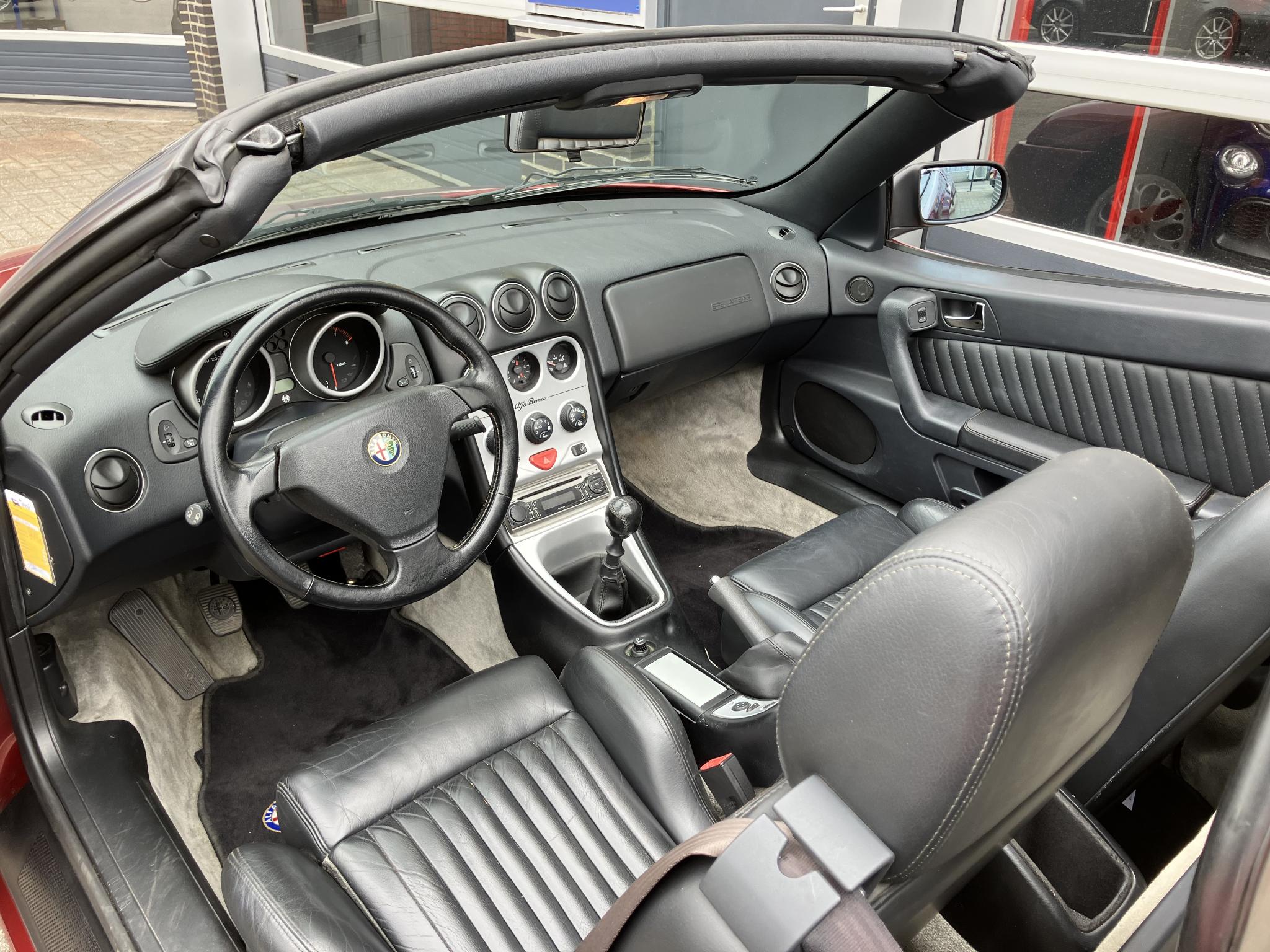 Foto van Alfa Romeo ( Alfa Romeo Spider )