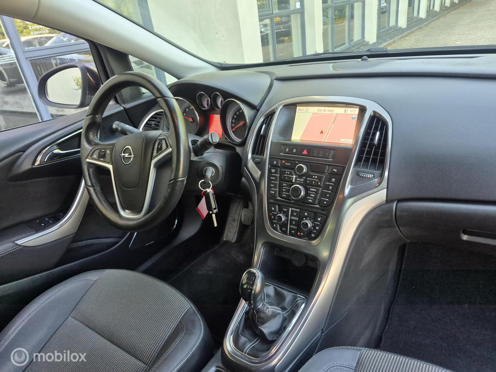 Foto van Opel Astra Sports Tourer