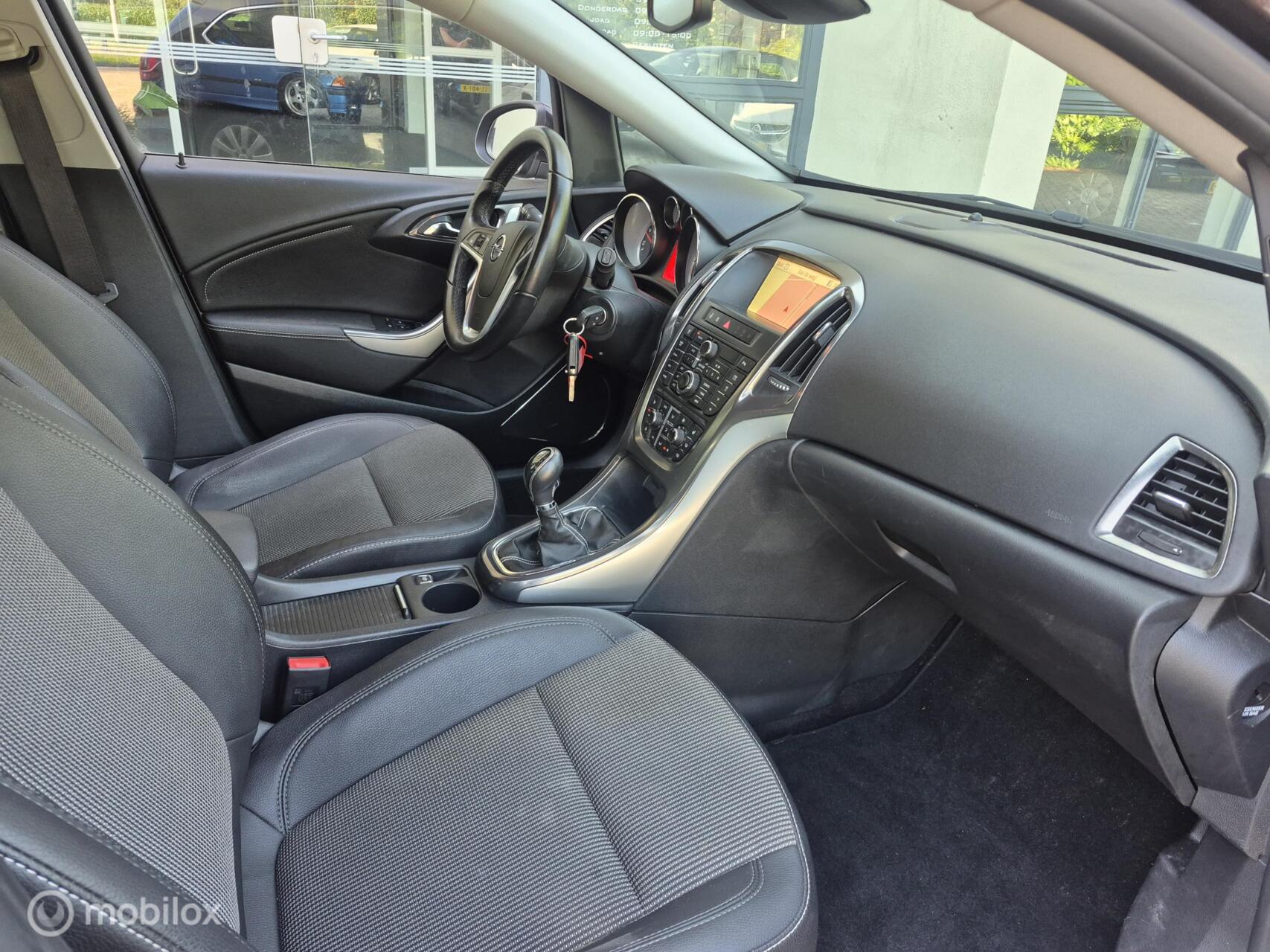 Foto van Opel Astra Sports Tourer