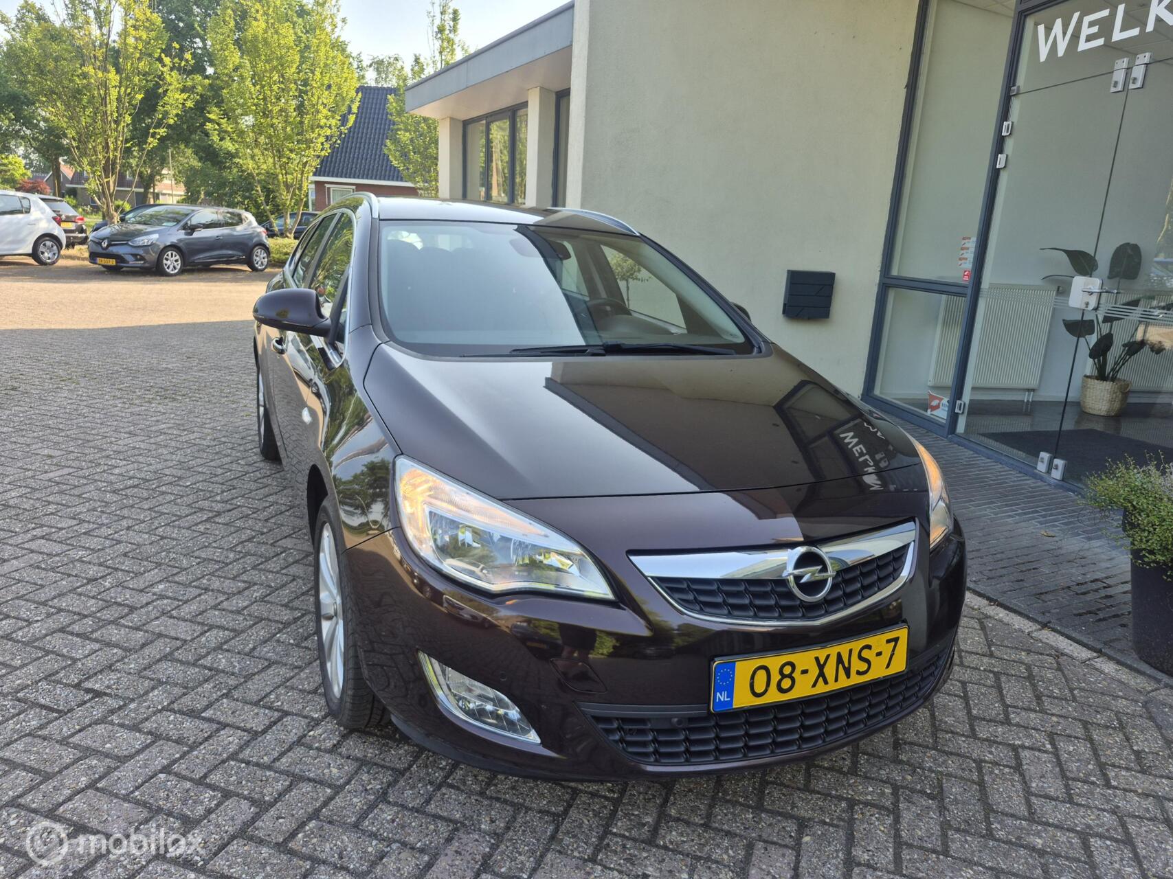 Foto van Opel Astra Sports Tourer