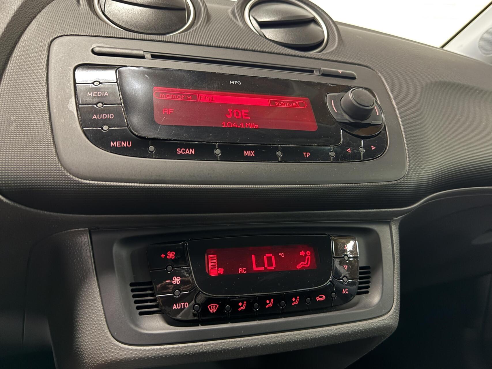 Foto van Seat Ibiza ST
