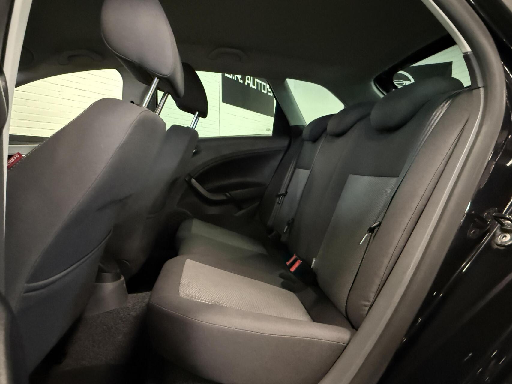 Foto van Seat Ibiza ST