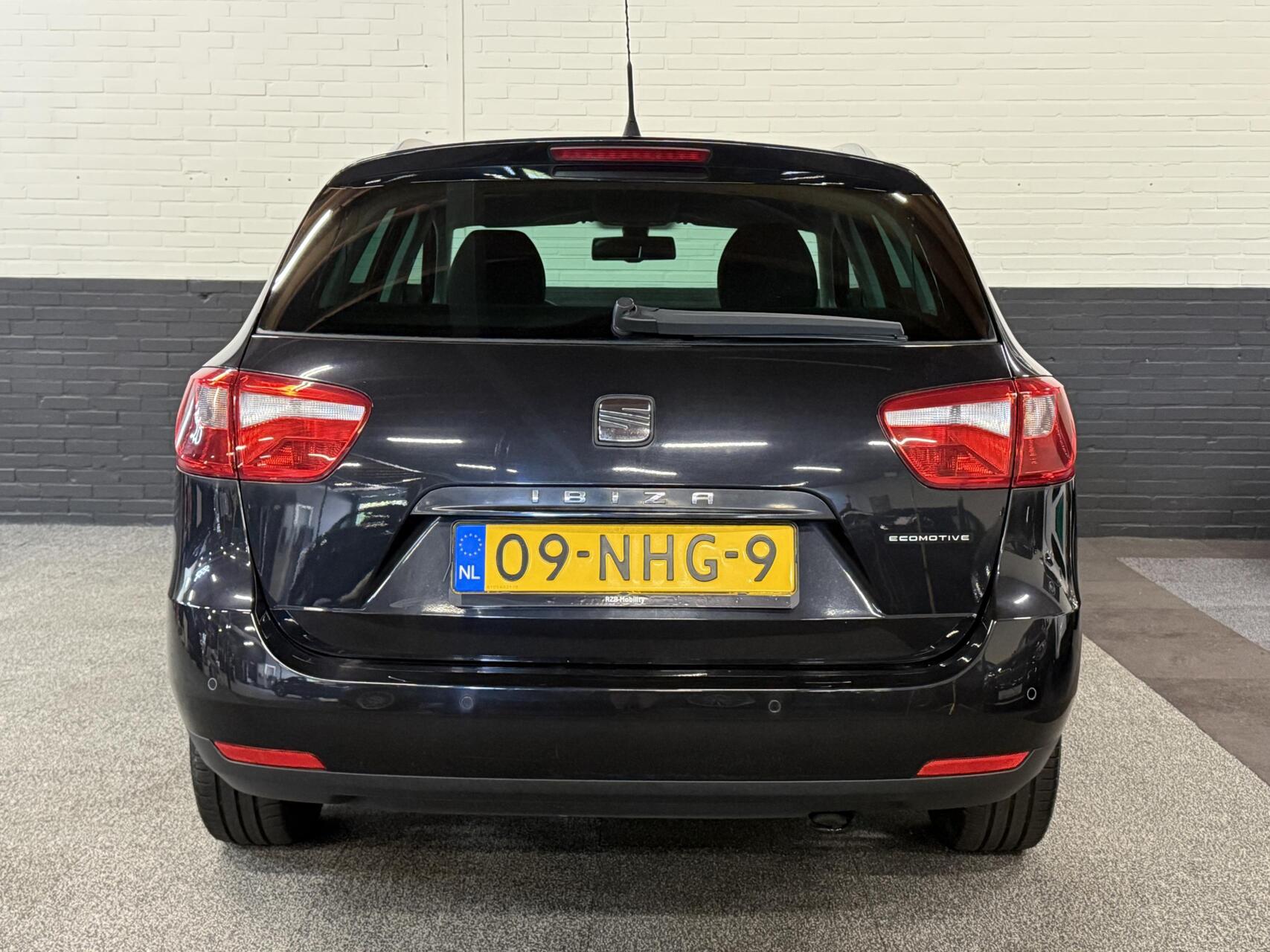 Foto van Seat Ibiza ST