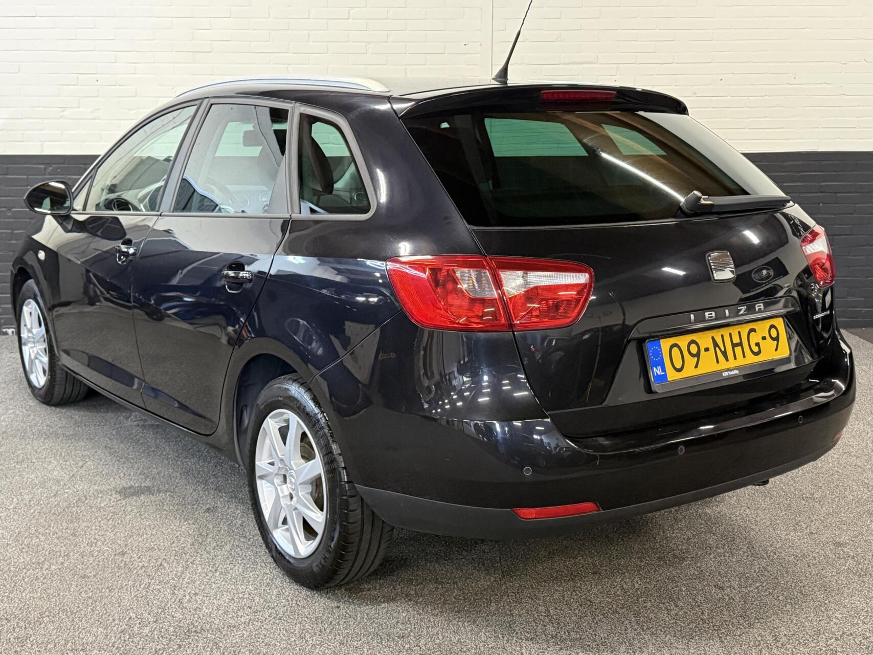 Foto van Seat Ibiza ST
