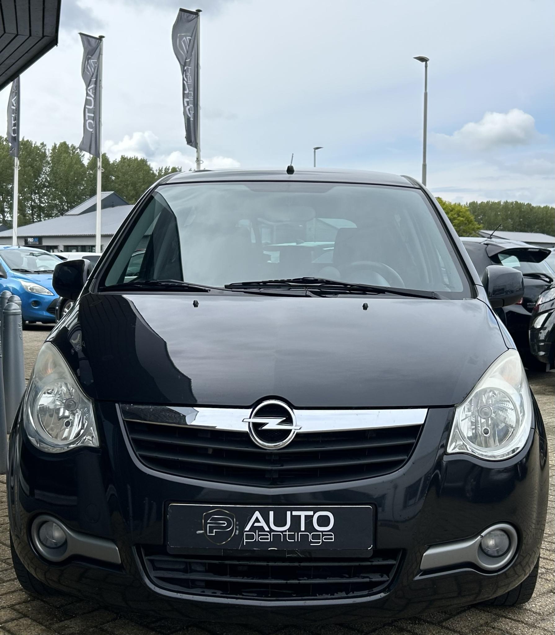 Foto van Opel Agila
