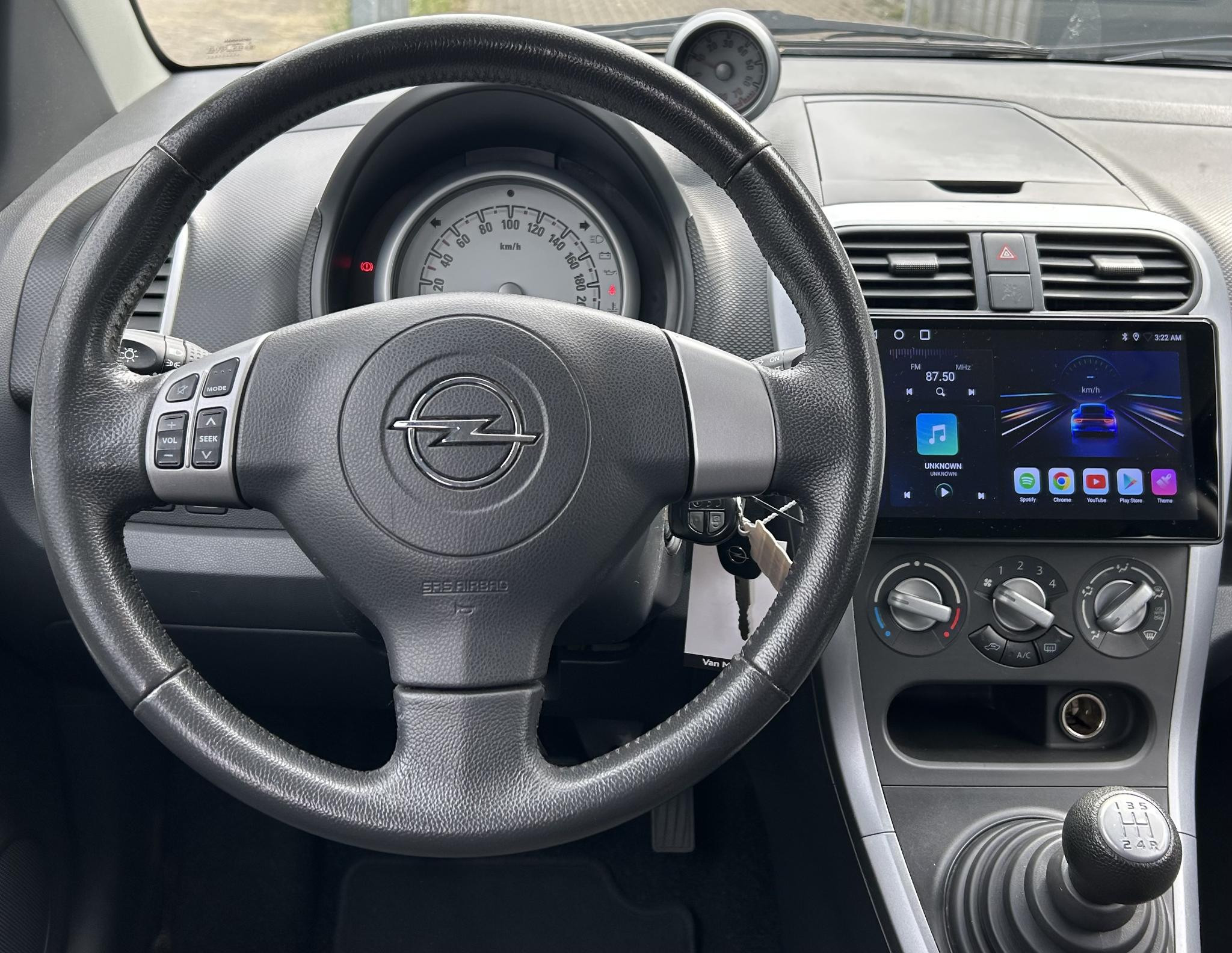 Foto van Opel Agila
