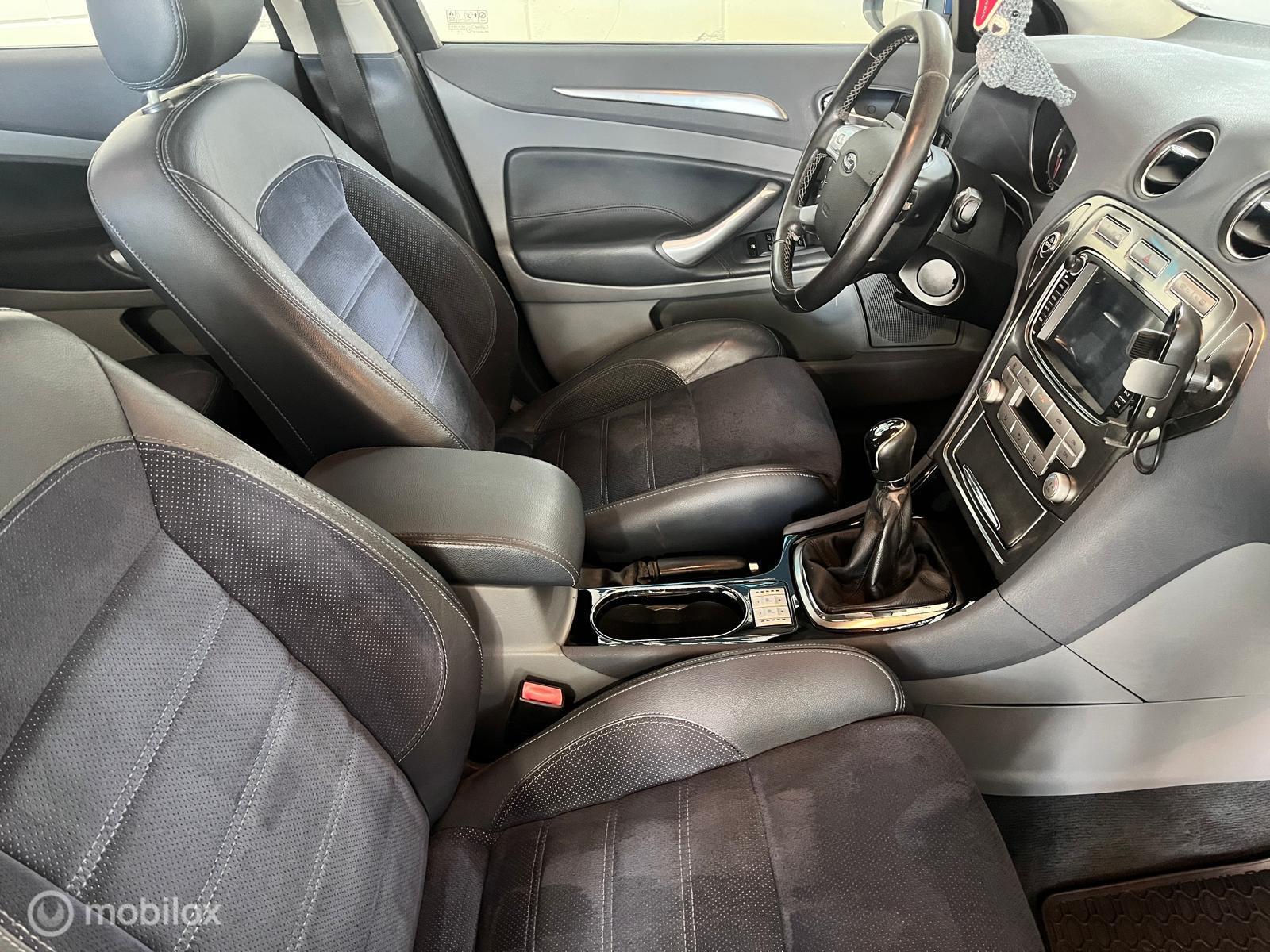 Foto van Ford Mondeo