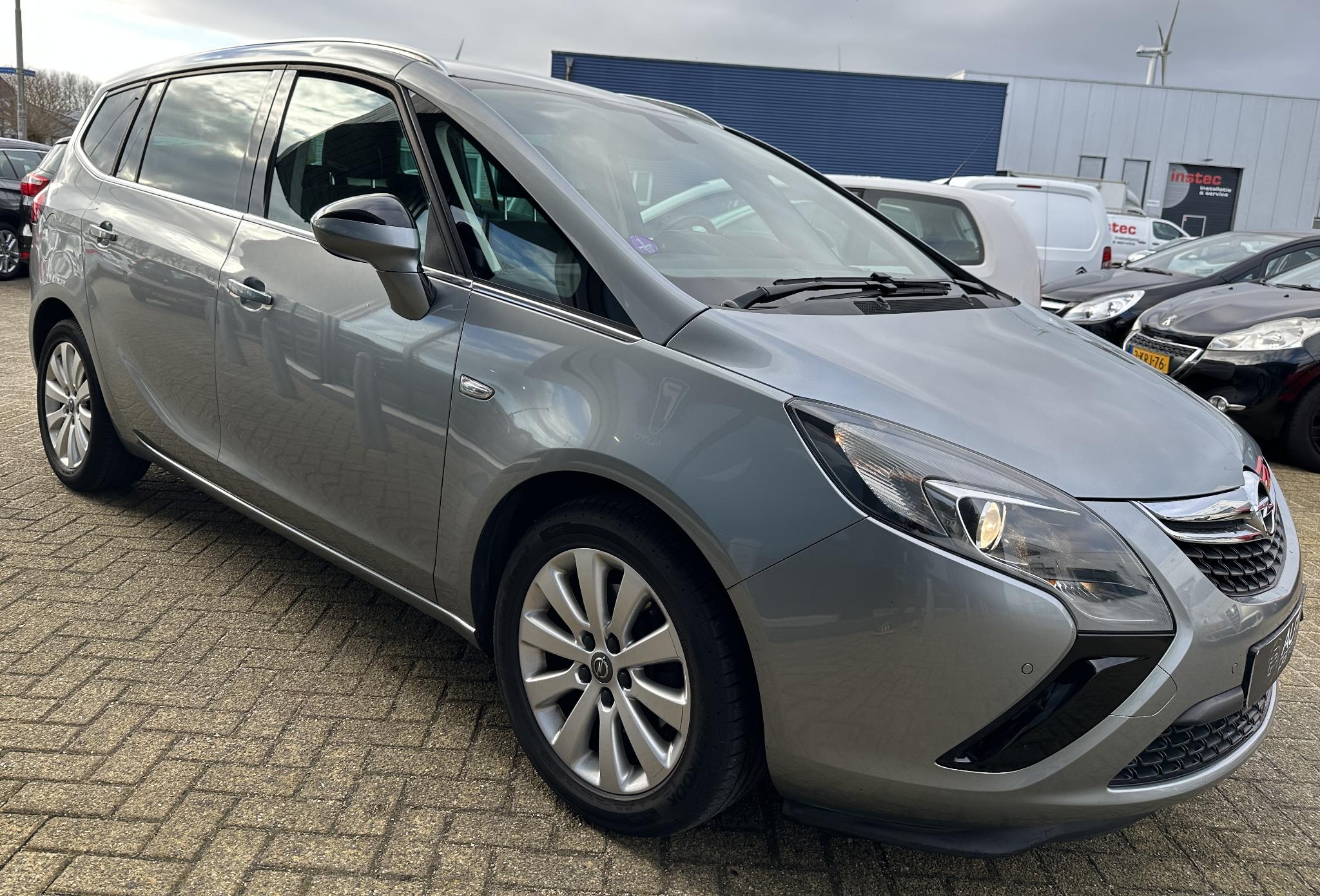 Foto van Opel Zafira Tourer